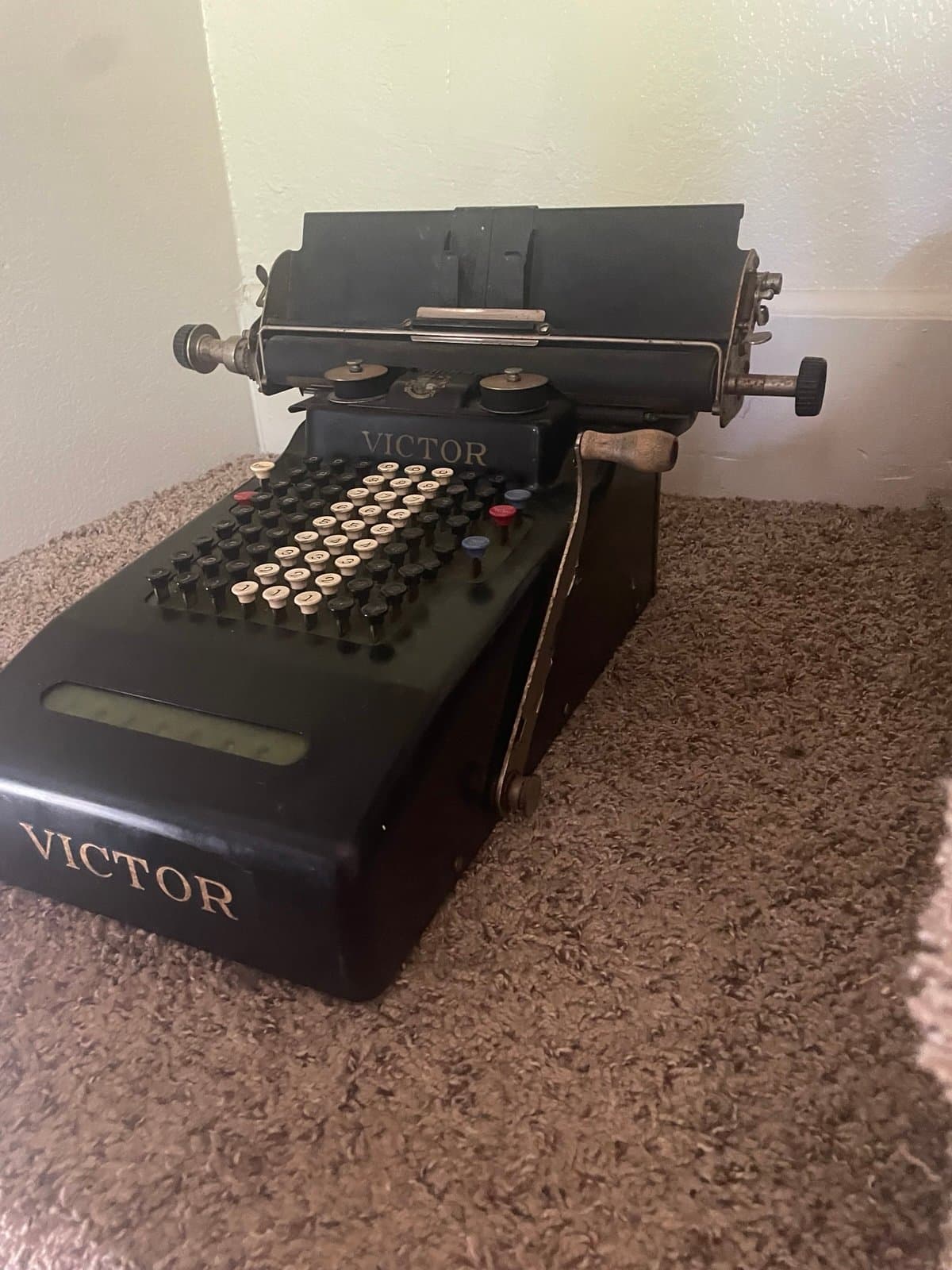 vintage Victor adding machine 1920s-1930s - Thumbnail 3