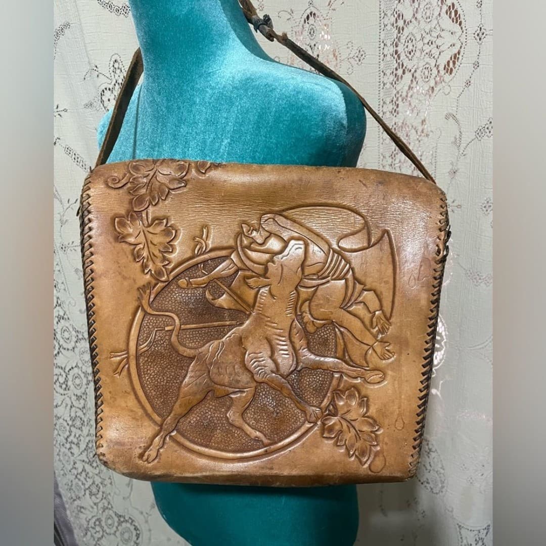 Vintage leather purse - Thumbnail 4