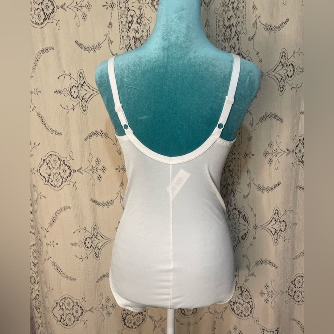 Cupid: vintage white bodysuit 2-4 - Thumbnail 4