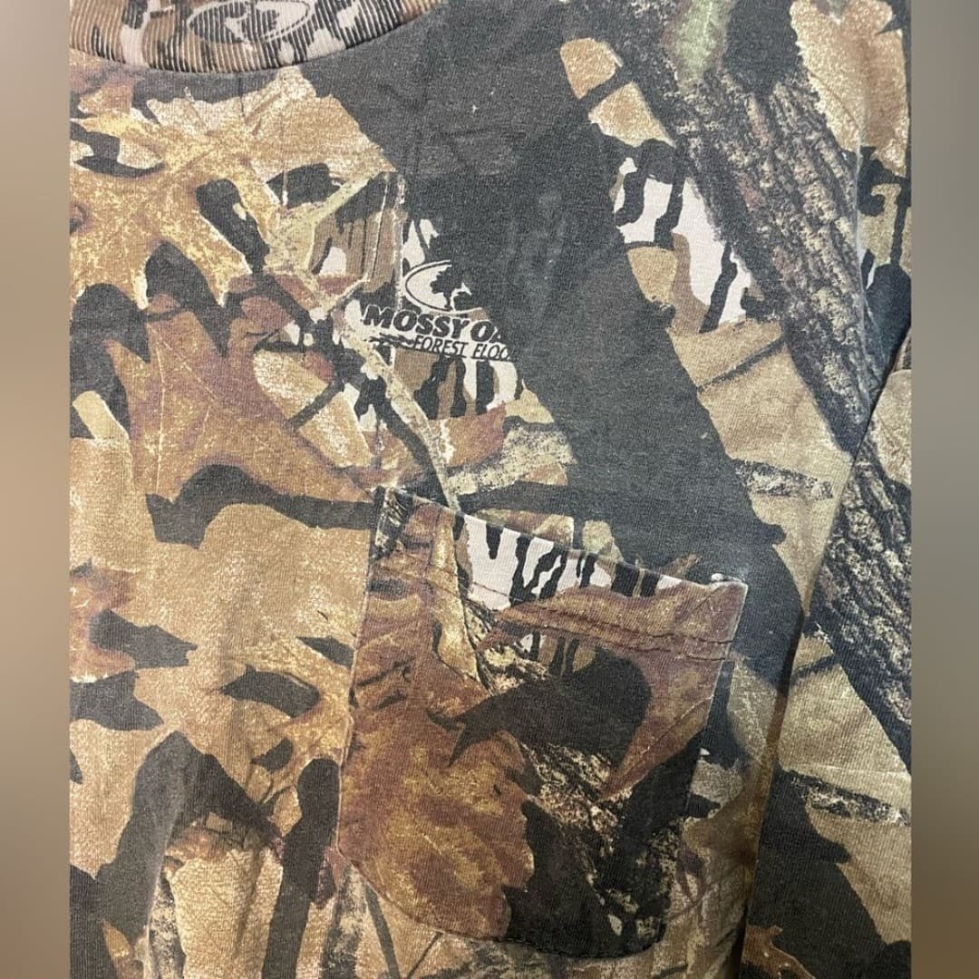 Jerzees: vintage mossy oak camo shirt - Thumbnail 4