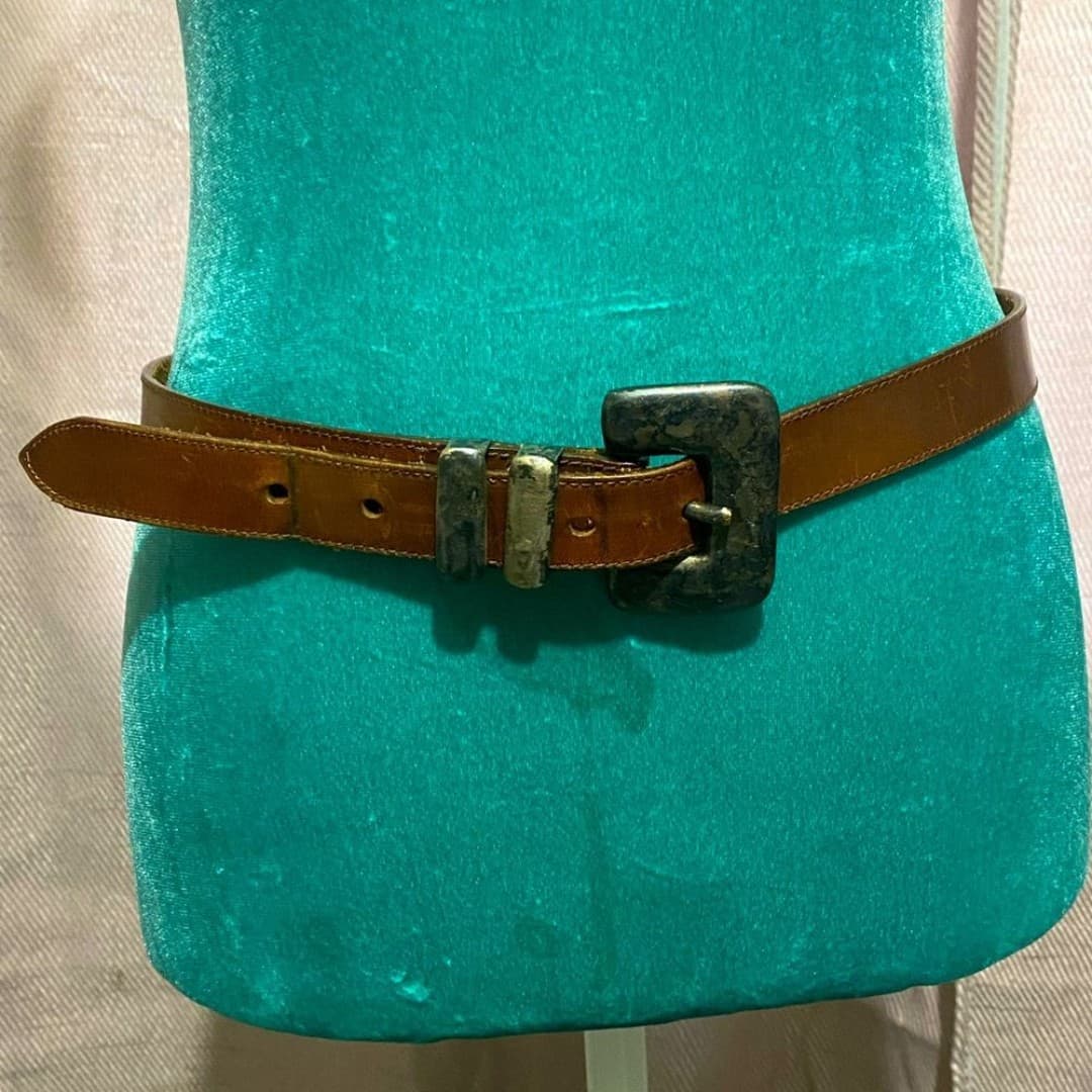 Eddie Bauer: vintage leather belt with oversized buckle 6-8 - Image 1