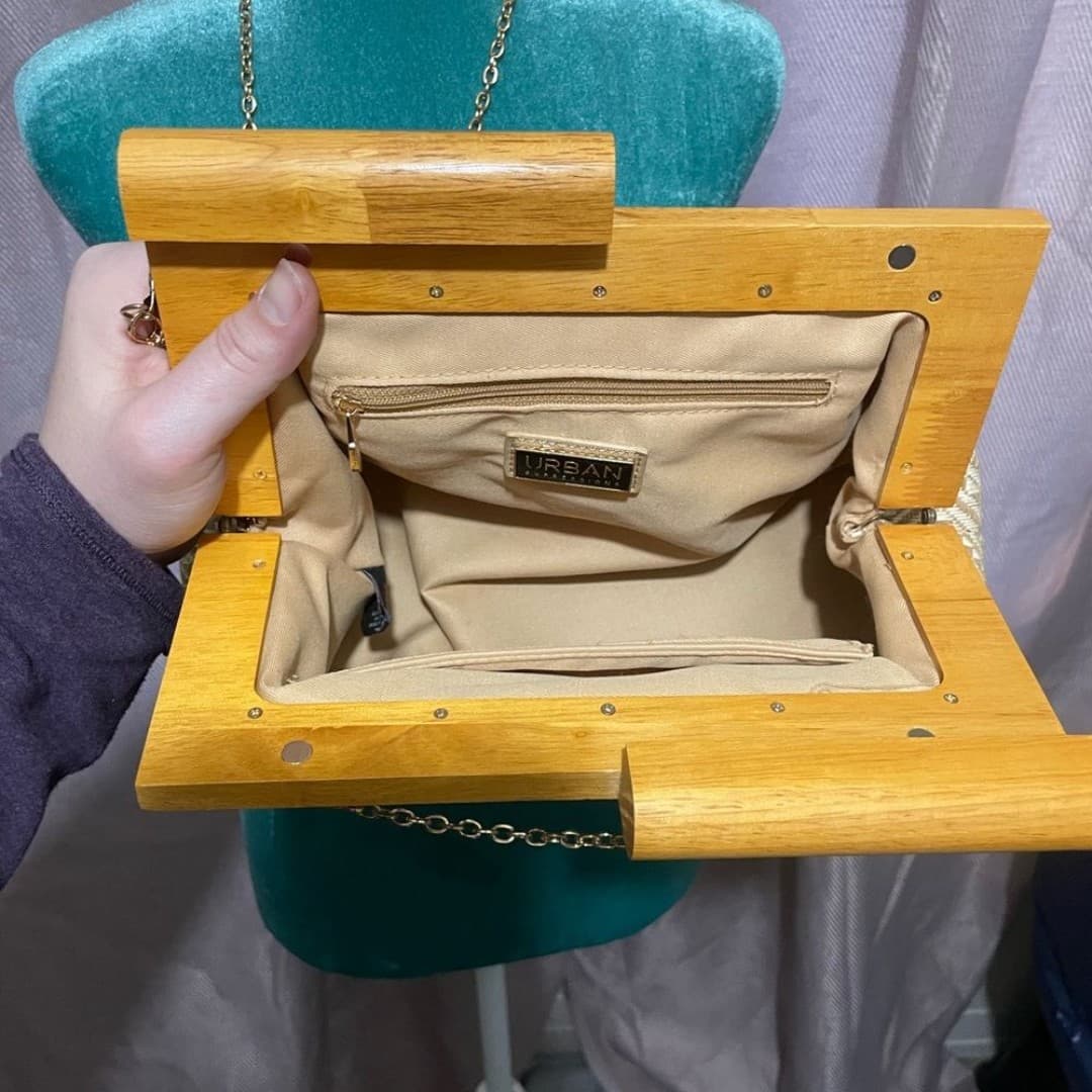 Urban expressions: cute wood handle purse - Thumbnail 6