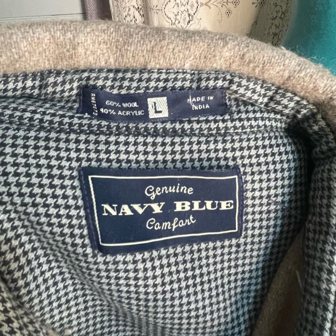 Navy blue: wool blend button down - Thumbnail 5