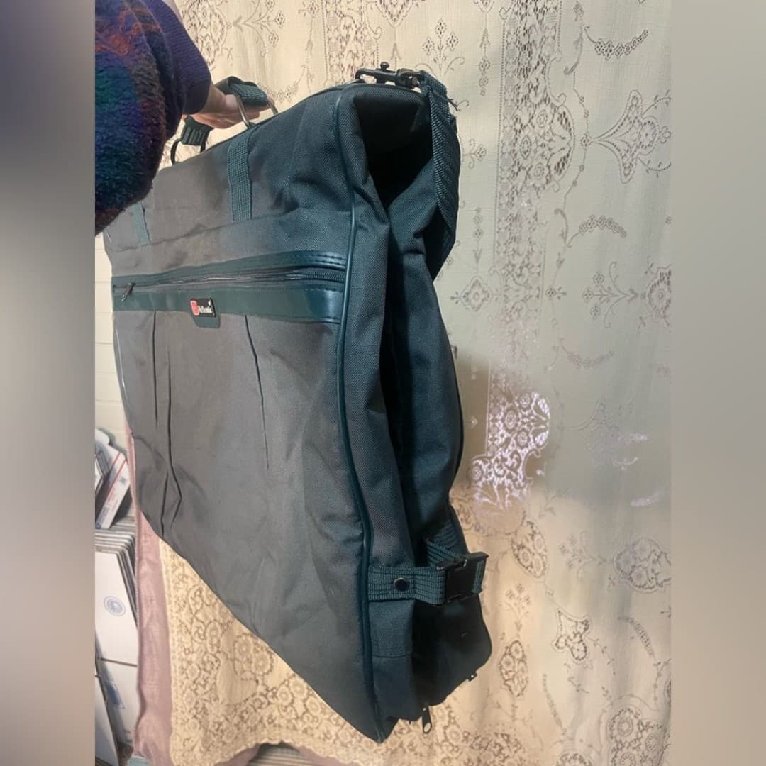 Atlantic: dark army green vintage wardrobe bag - Thumbnail 4