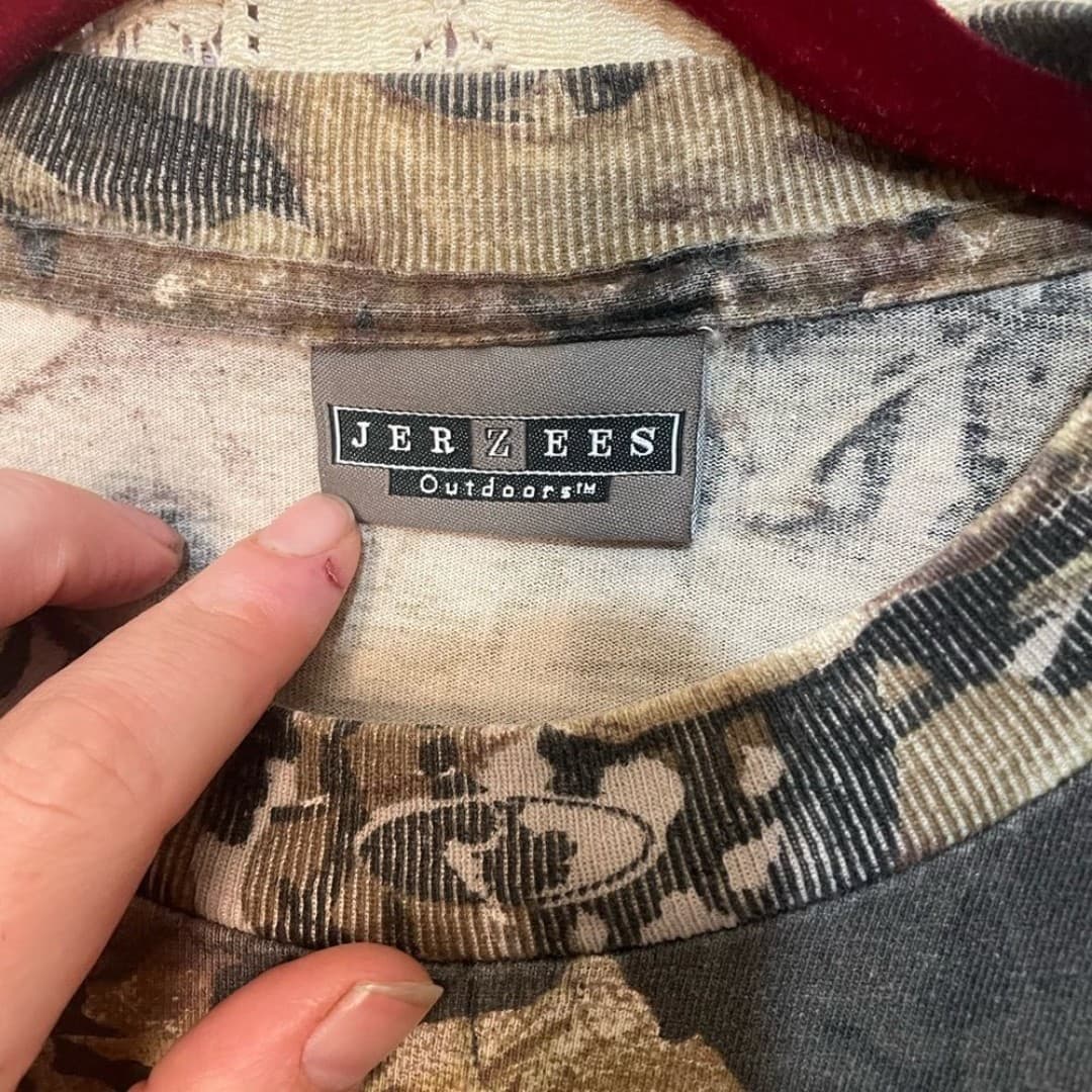 Jerzees: vintage mossy oak camo shirt - Thumbnail 6