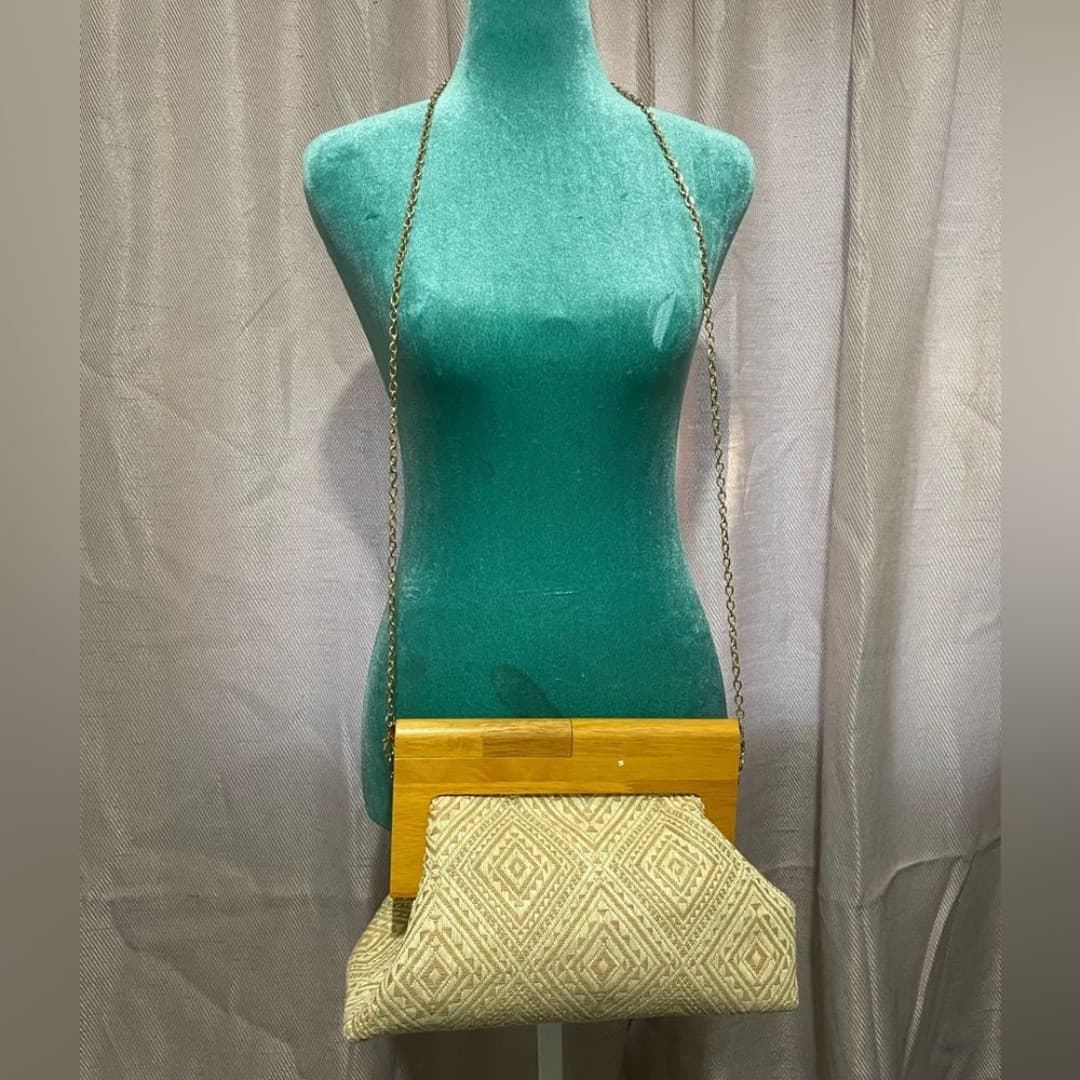 Urban expressions: cute wood handle purse - Thumbnail 2