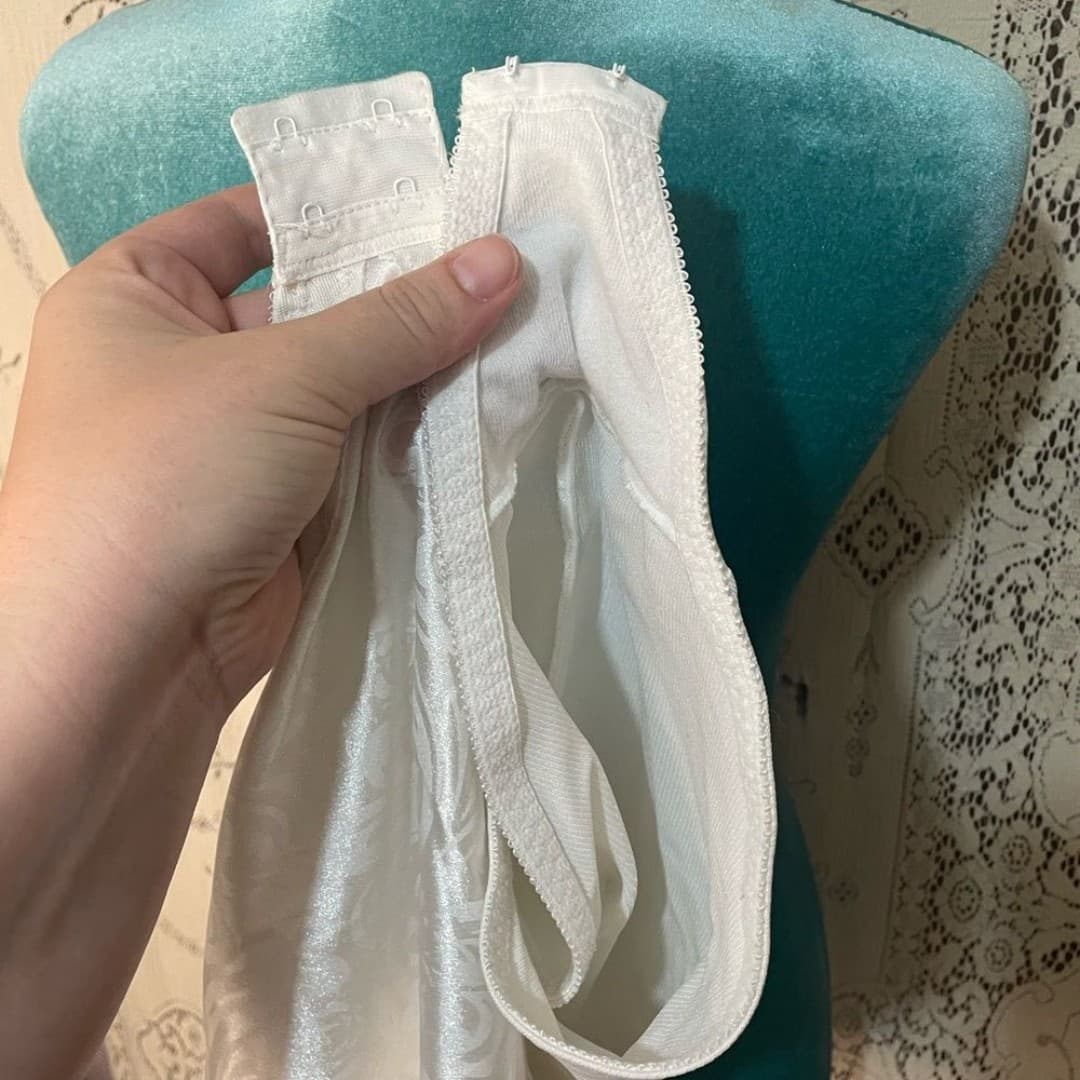 Cupid: vintage white bodysuit 2-4 - Thumbnail 5