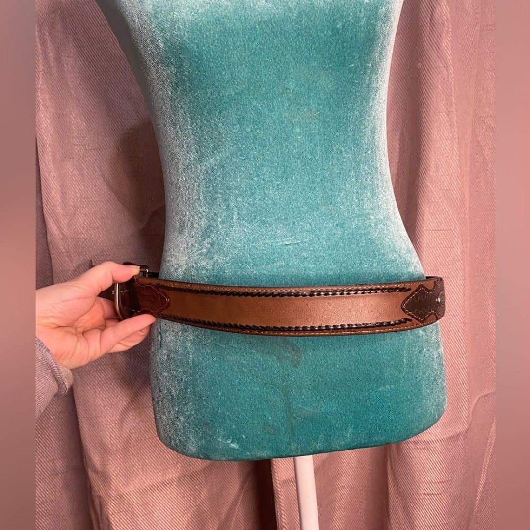 Cambodia: western leather belt 36-40 - Thumbnail 5