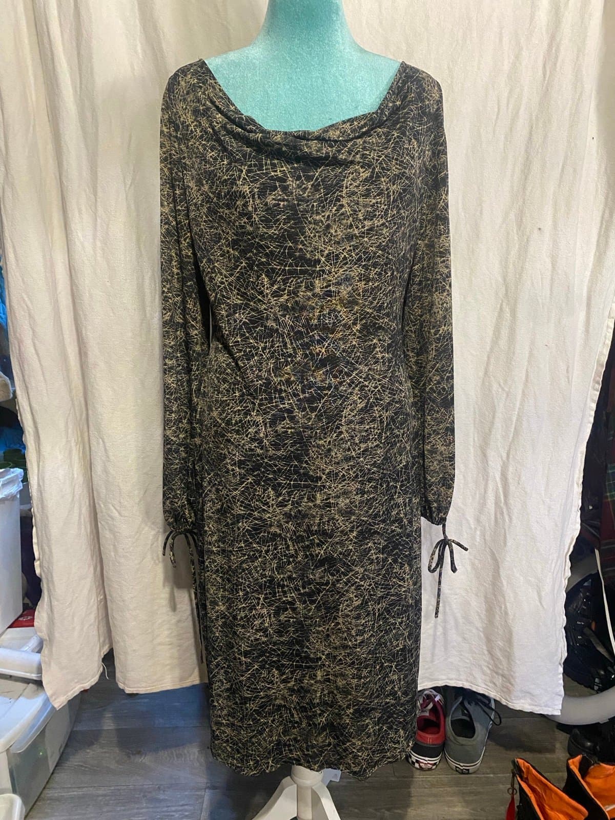 Rave: y2k midi dress with abstract pattern 10 - Image 1