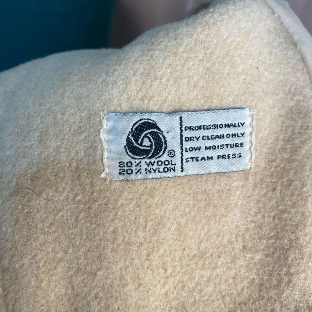 Alorna: vintage cream wool blend coat - Thumbnail 5