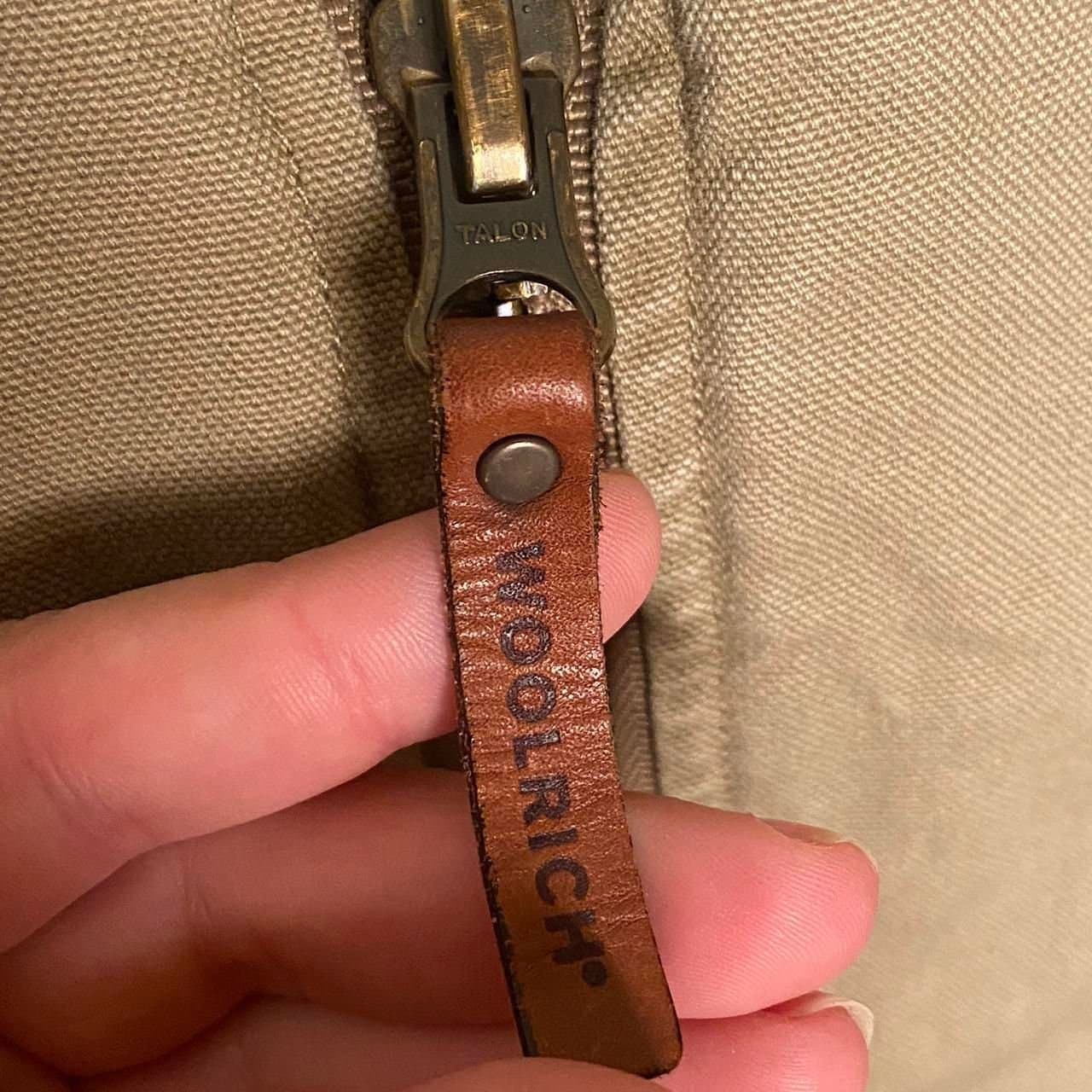 Woolrich Men's Cream and Tan vest - Thumbnail 3