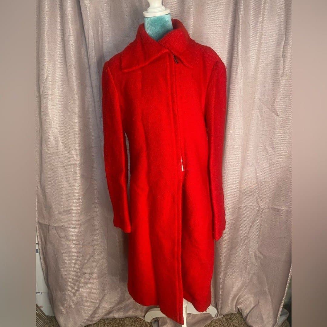 Hugo boss: vintage red overcoat 8 - Image 1
