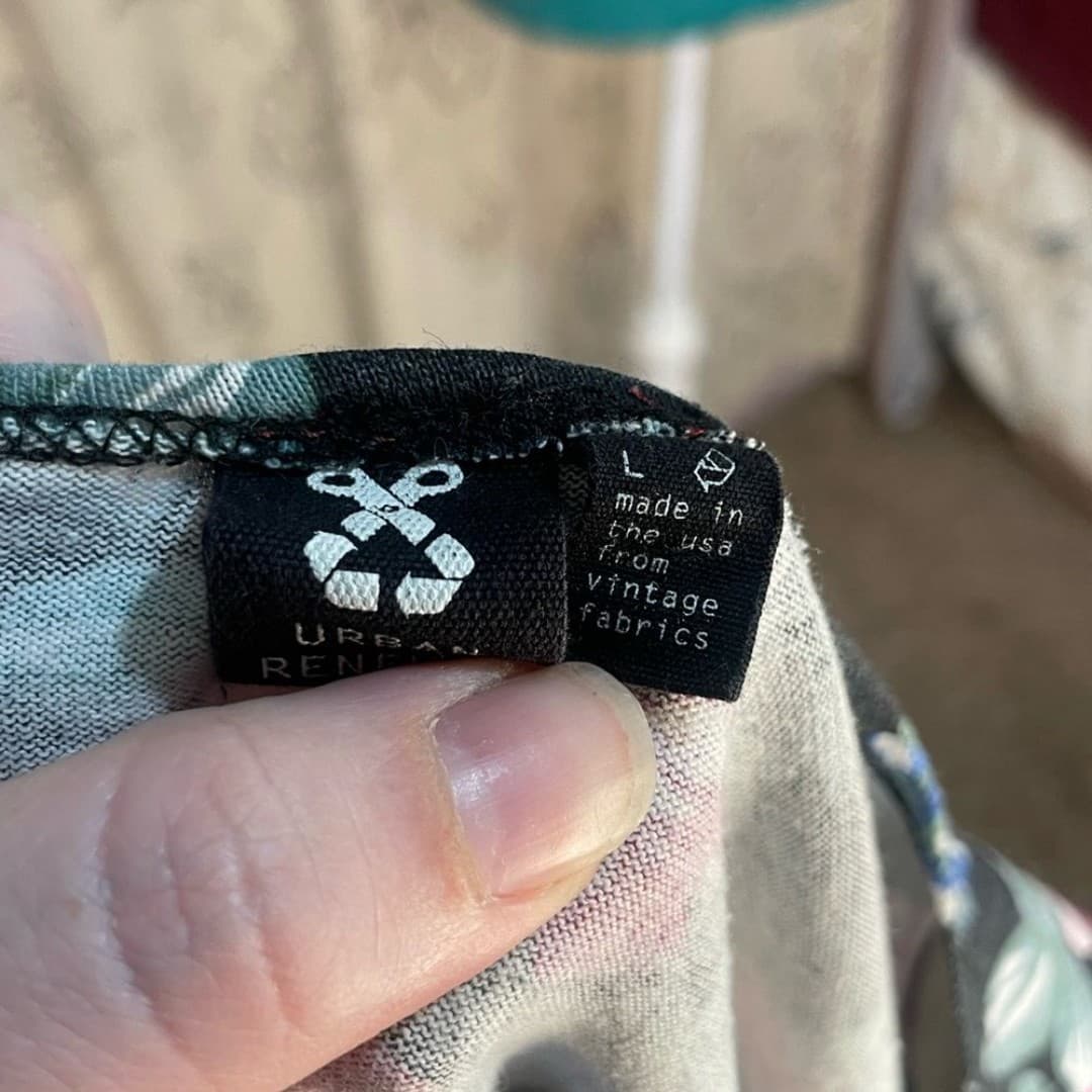 Urban outfitters: floral dress from vintage fabric - Thumbnail 5