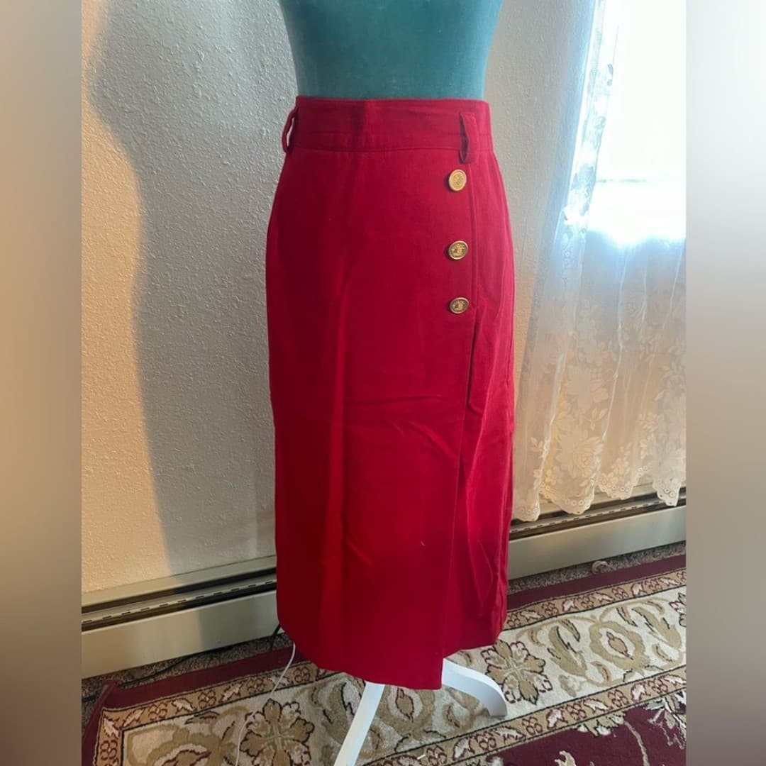 Norton McNaughton: Elegant vintage Red wool skirt 10 - Image 1