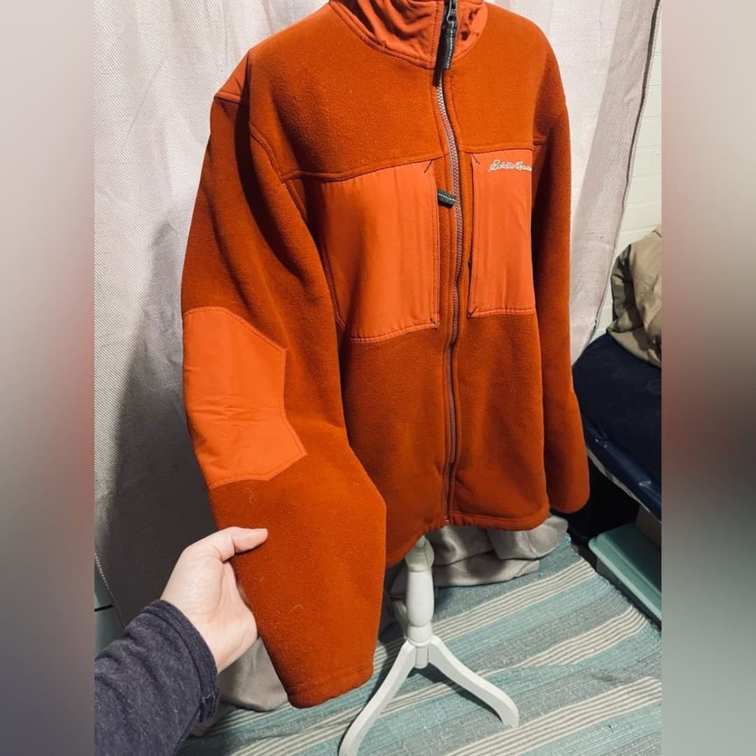 Eddie Bauer: burnt orange fleece - Thumbnail 3