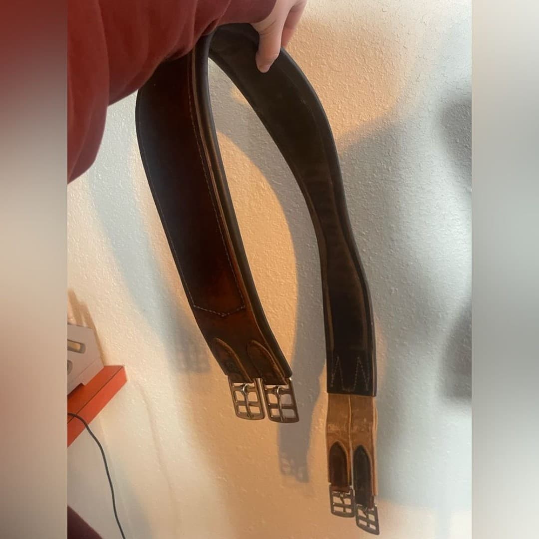 Edgewood: vintage English horse girth 50” - Thumbnail 5