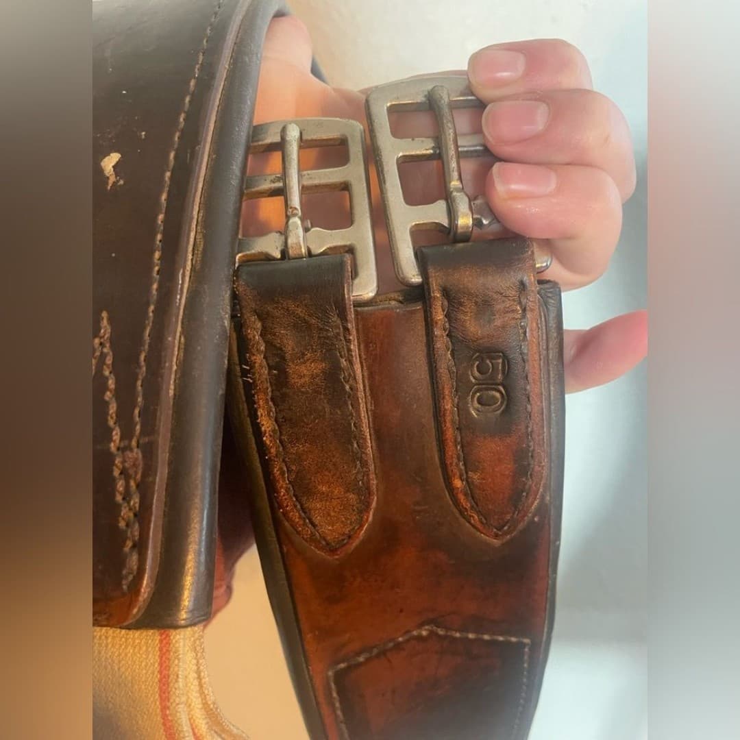Edgewood: vintage English horse girth 50” - Thumbnail 2