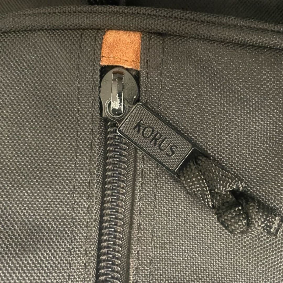 Korus: vintage wardrobe bag with suede leather accents - Thumbnail 7