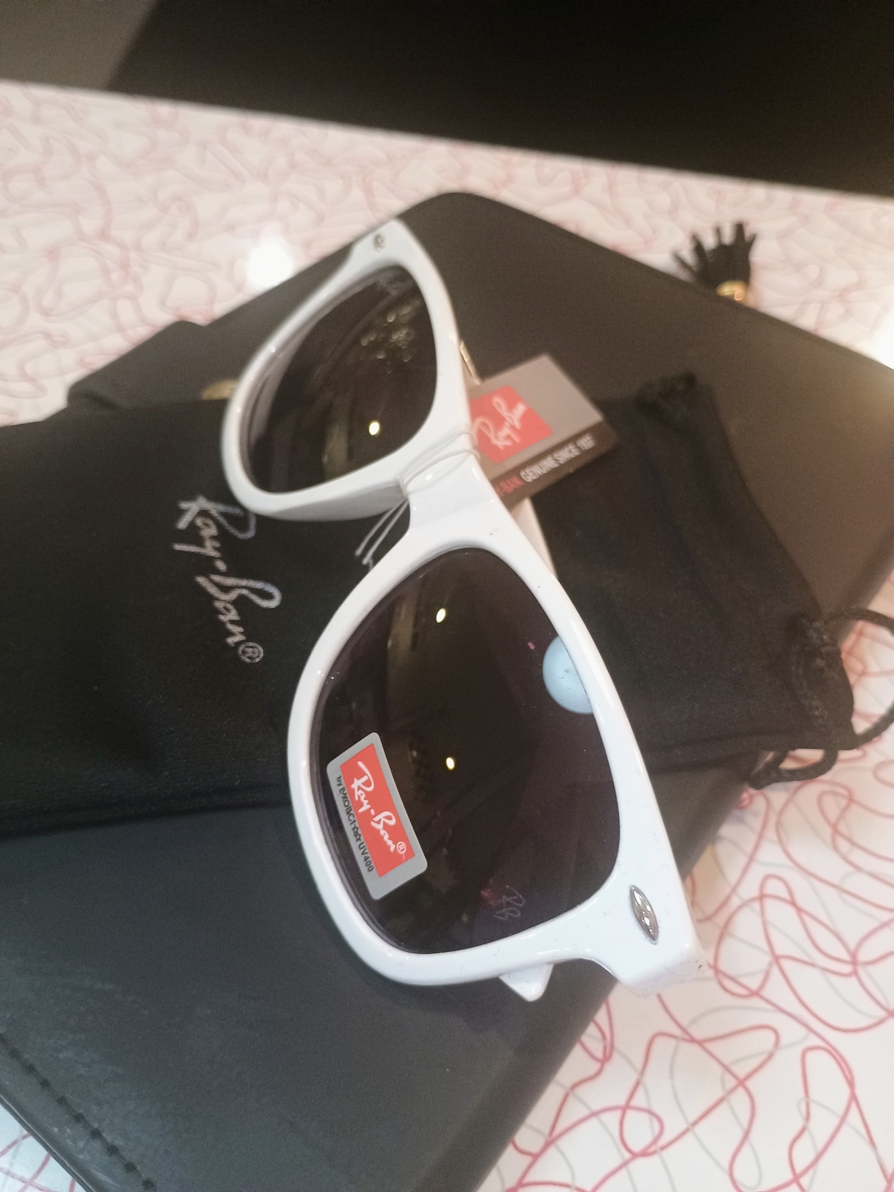 Ray-Ban White Frame Sunglasses with Case - Thumbnail 2