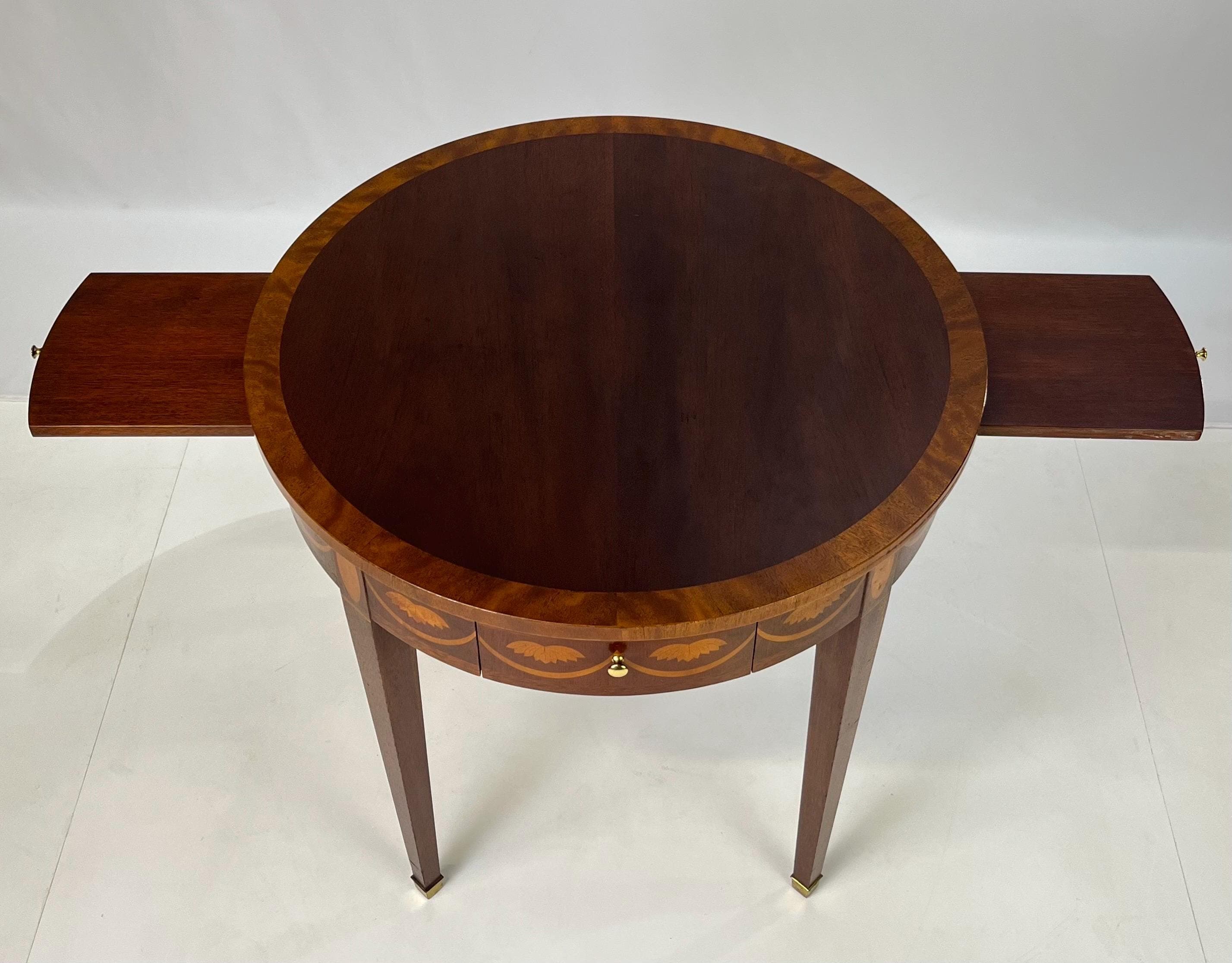 Baker Furniture Inlaid Side Table - Thumbnail 3