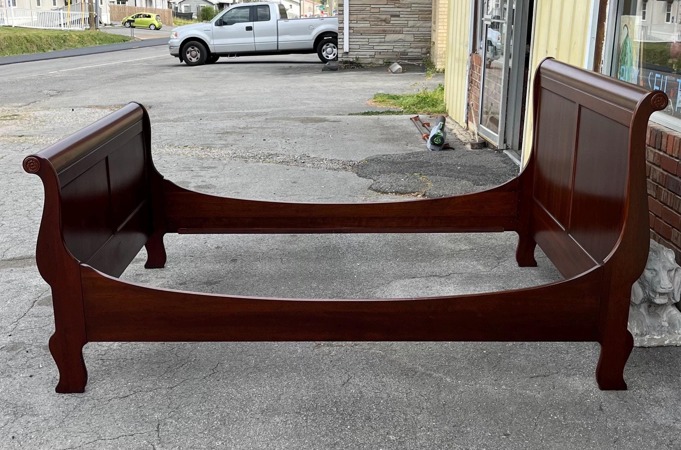 Vintage Pennsylvania House Solid Cherry Queen Sleigh Bed - Thumbnail 10