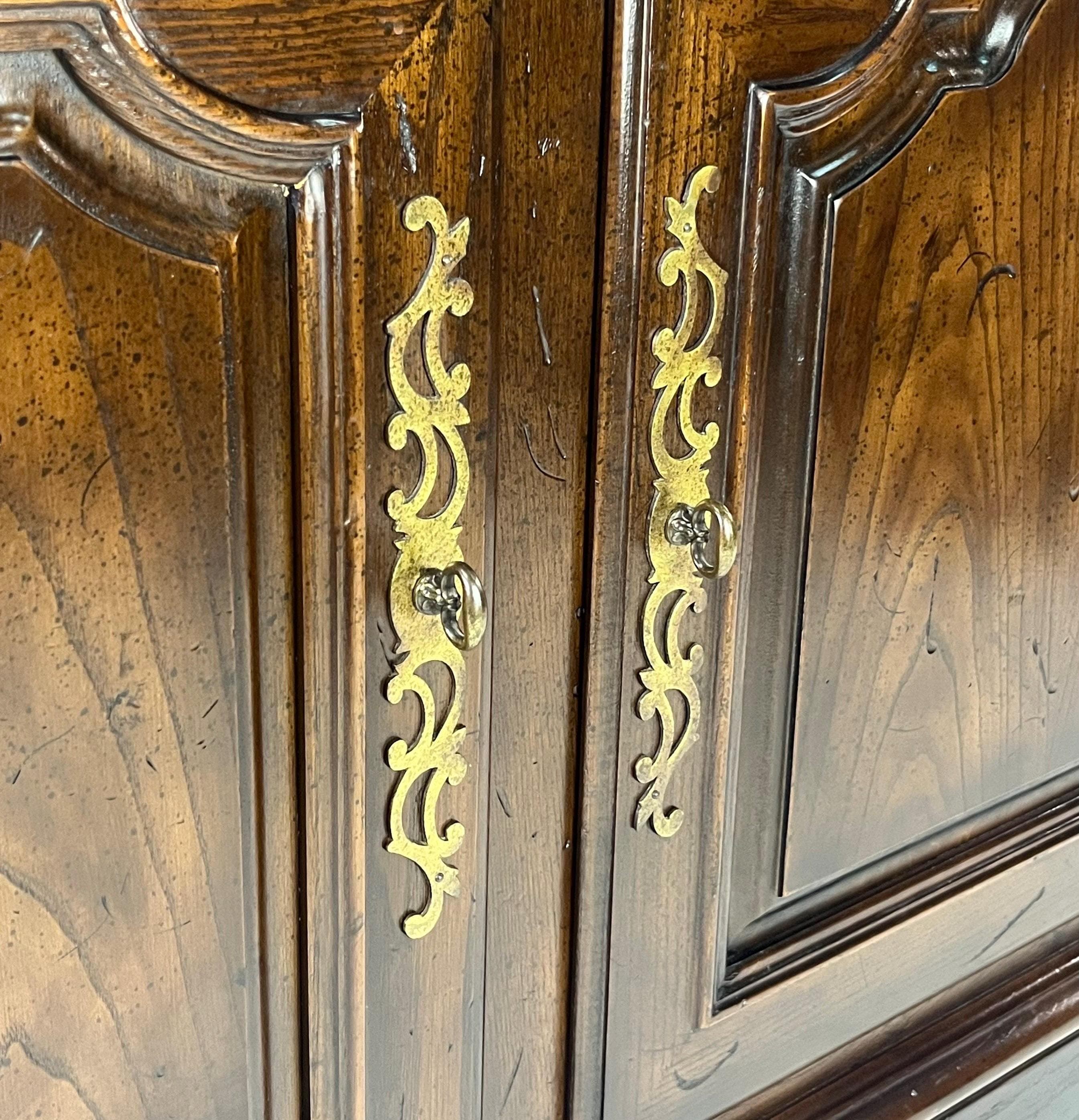 Henredon "Four Centuries" French Provincial Solid Ash Sideboard / Buffet - Thumbnail 11