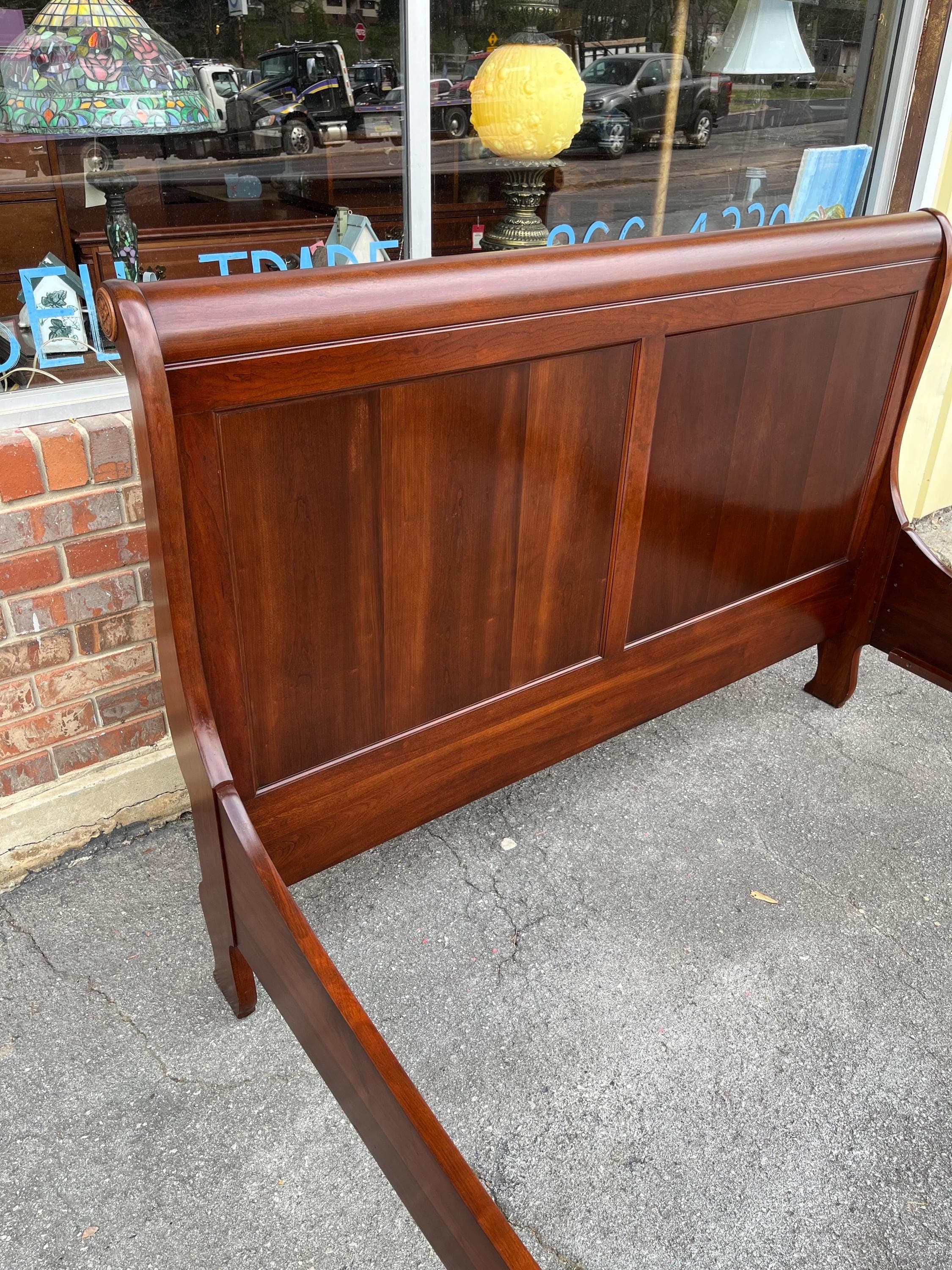 Vintage Pennsylvania House Solid Cherry Queen Sleigh Bed - Thumbnail 7
