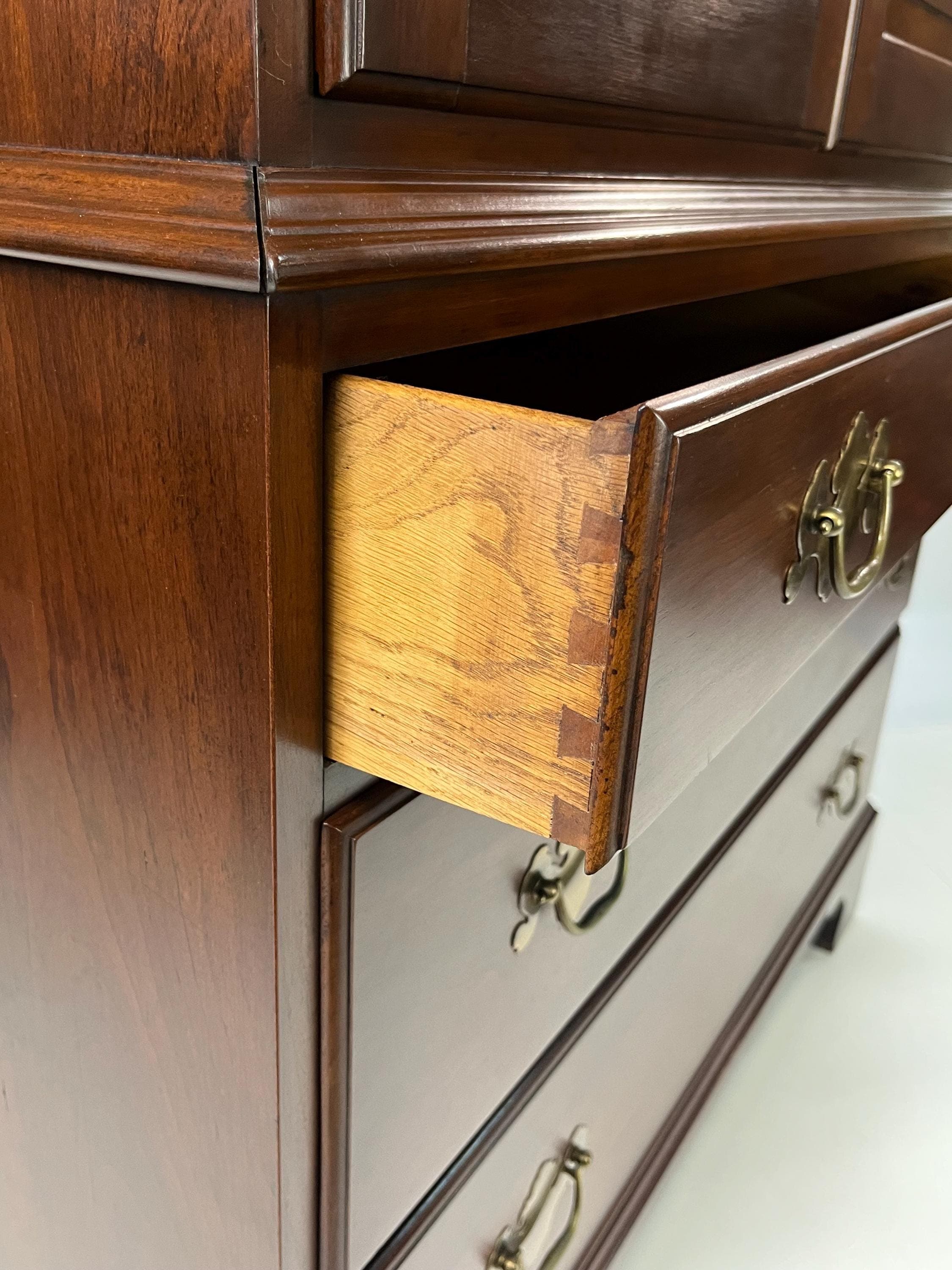 Henkel Harris Virginia Galleries Solid Wild Black Cherry Gentleman’s Chest - Thumbnail 15