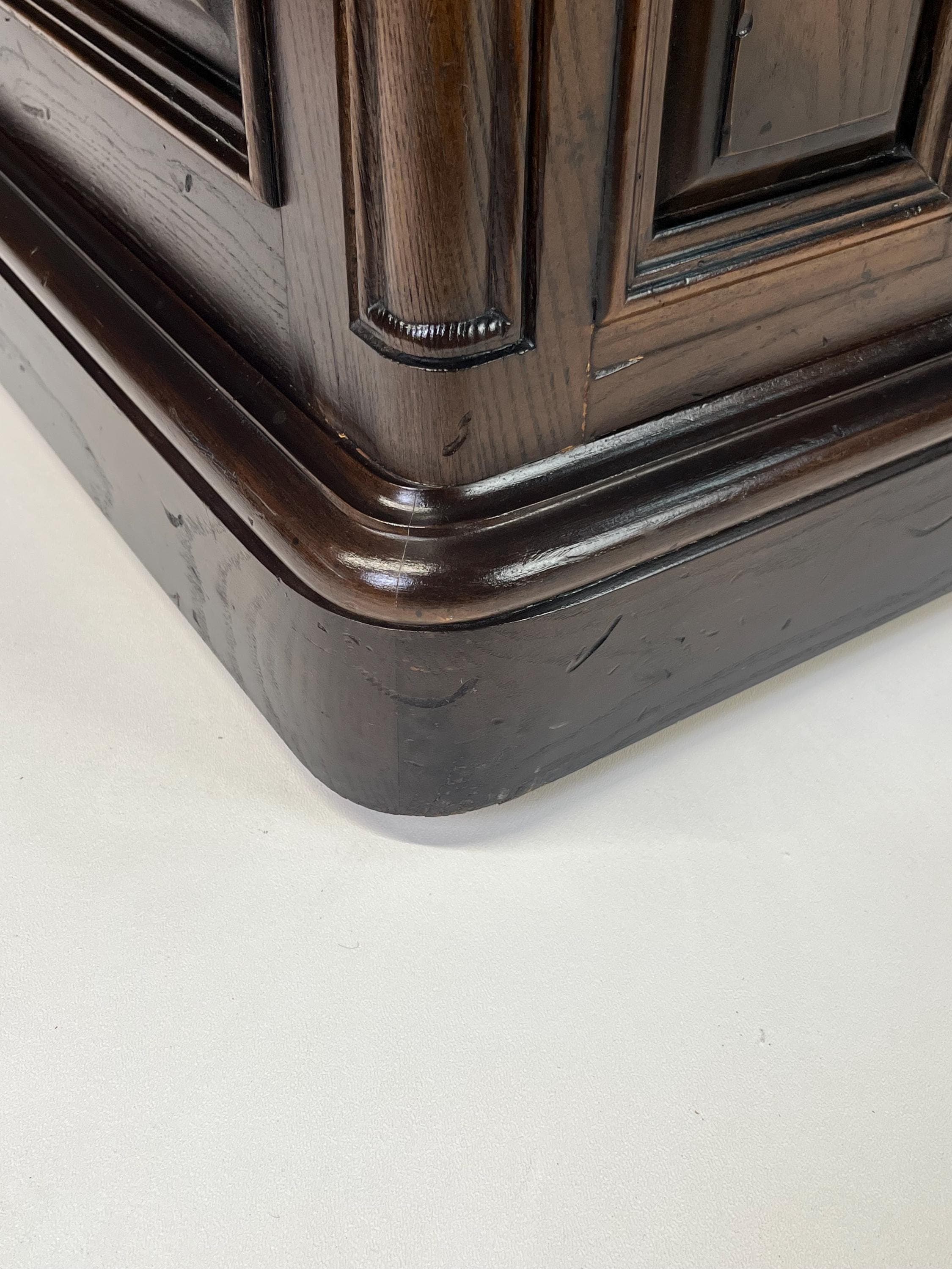 Henredon "Four Centuries" French Provincial Solid Ash Sideboard / Buffet - Thumbnail 16