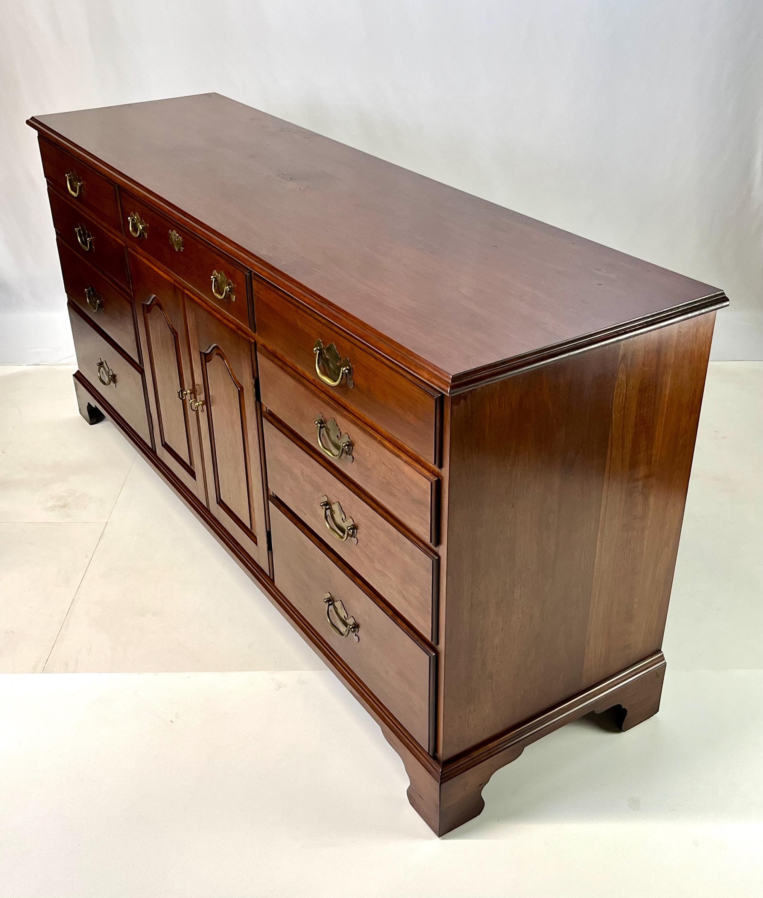 Henkel Harris Virginia Galleries Solid Wild Black Cherry Triple Dresser - Thumbnail 9