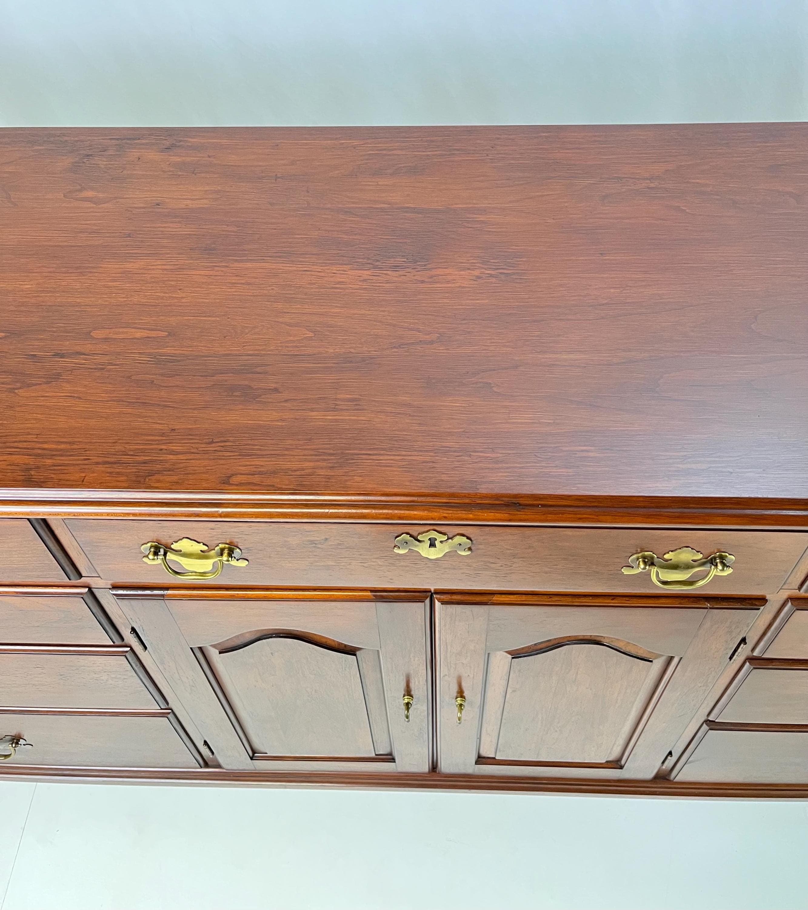 Henkel Harris Virginia Galleries Solid Wild Black Cherry Triple Dresser - Thumbnail 7