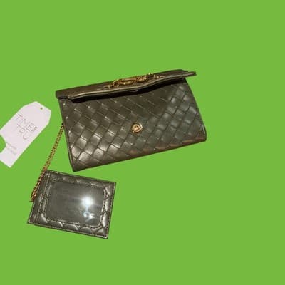 Time and Tru Women's Scarlet Envelope Wallet, Dark Olive - Thumbnail 3