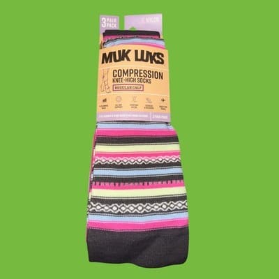 MUK LUKS Women's Regular Compression Nylon KneeHigh Socks, 3-Pack Shoe Size 6-10 - Thumbnail 2