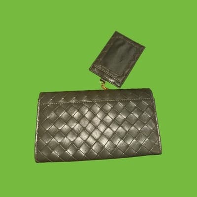 Time and Tru Women's Scarlet Envelope Wallet, Dark Olive - Thumbnail 4