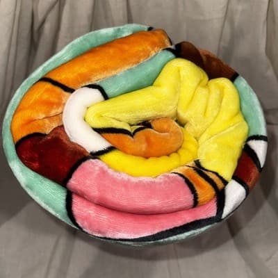 Pokémon Gen 1 Reversible Cloud Throw Blanket Pikachu Charmander Squirtle - Thumbnail 3