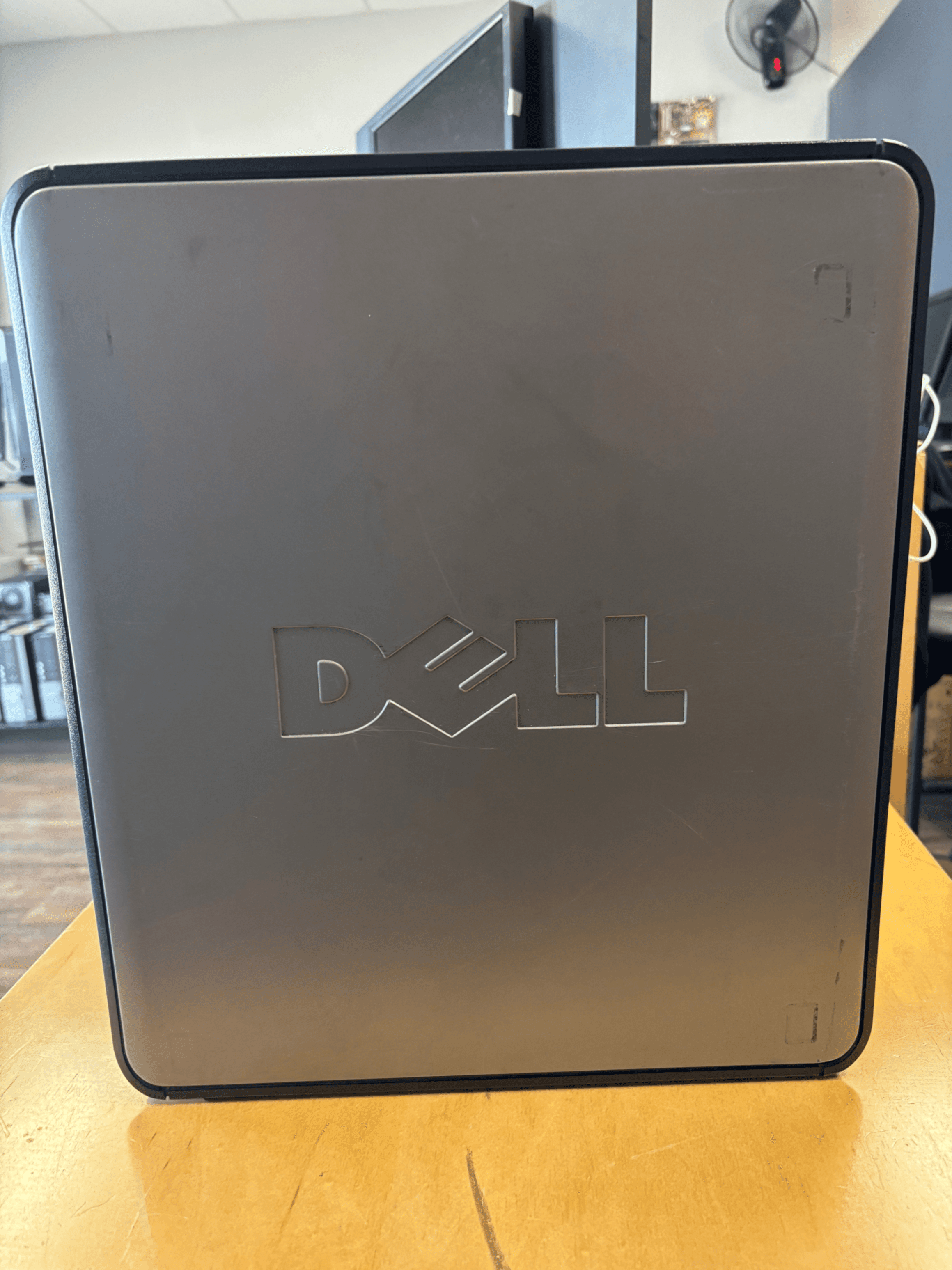 Dell OptiPlex 780 - Thumbnail 4