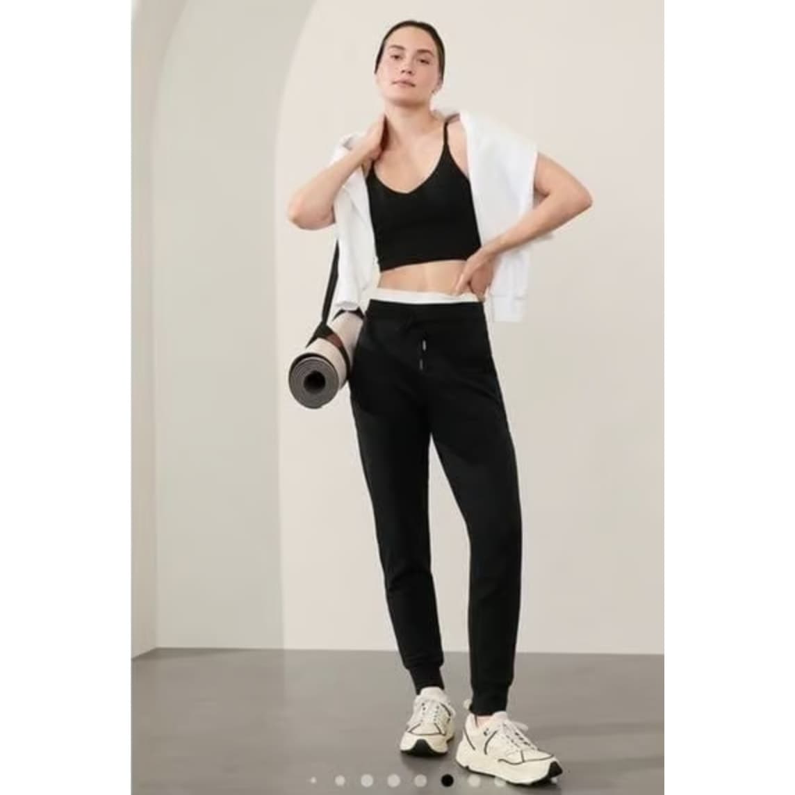 Athleta Balance Jogger Sweatpants - Black - Size Small - Style # 882627 - Thumbnail 5