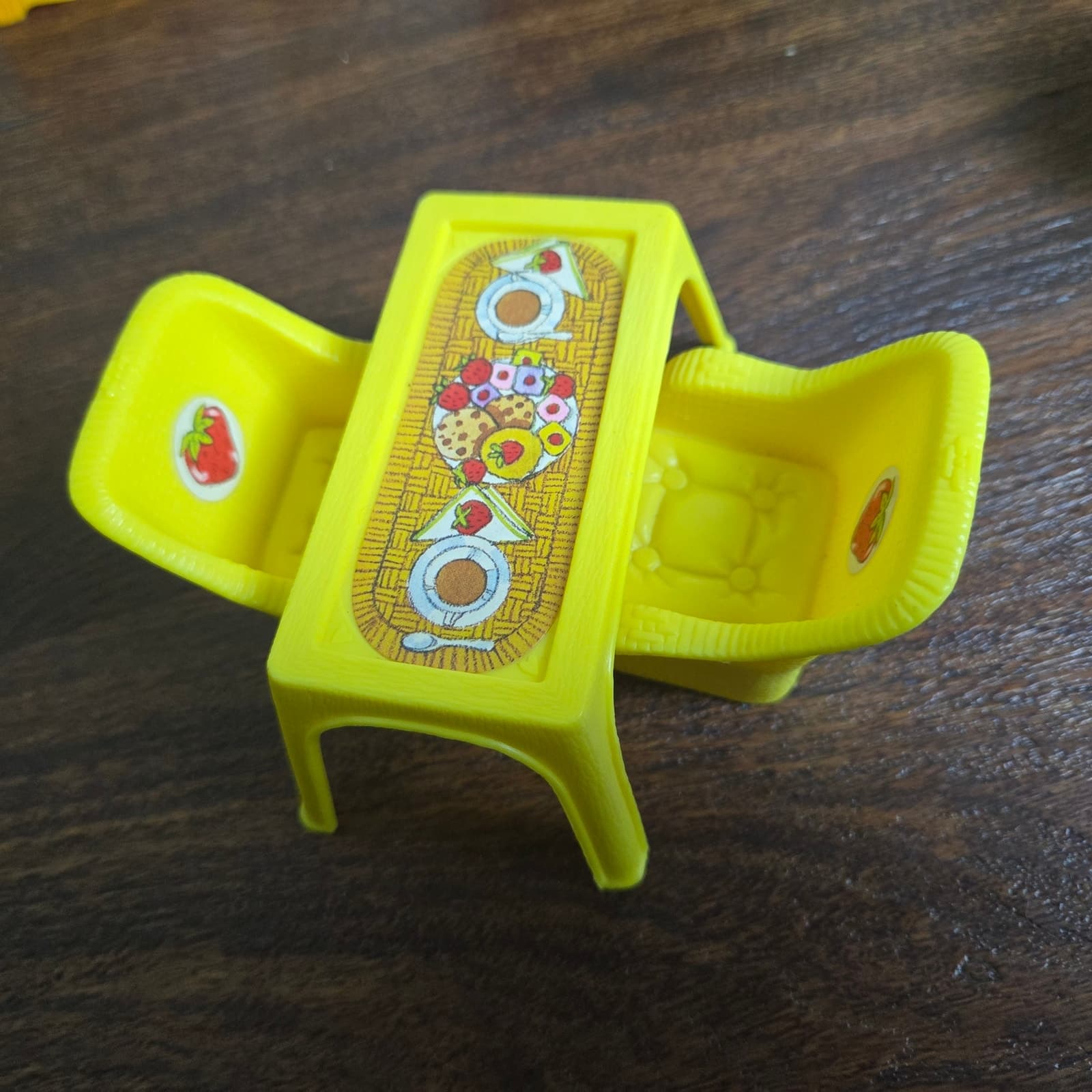 Vintage Strawberry Shortcake Berry Happy Home Furniture Bundle - Thumbnail 3