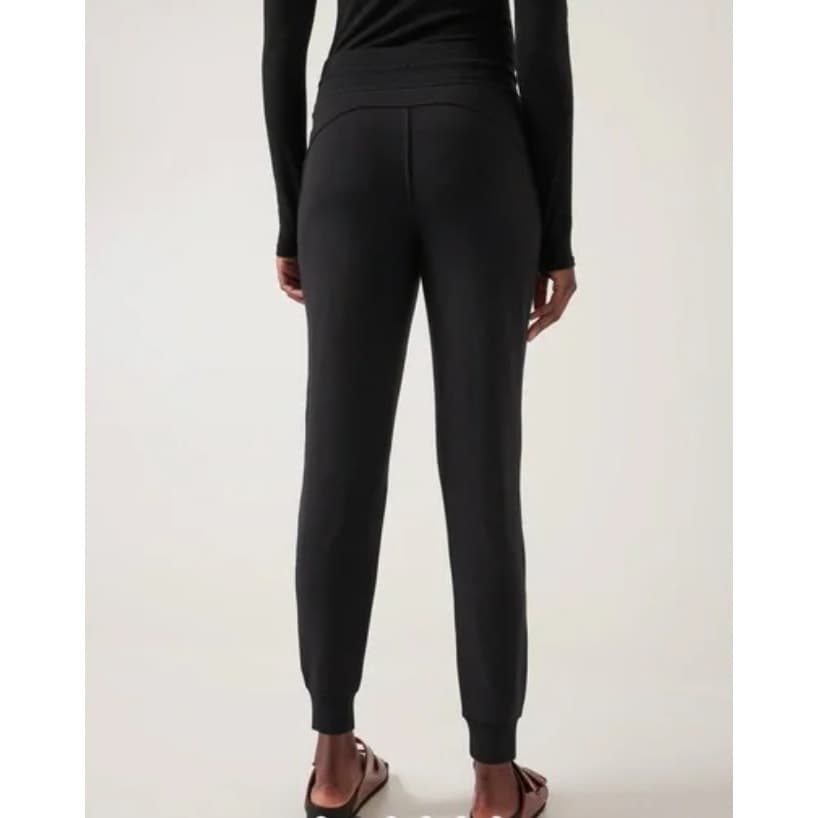 Athleta Balance Jogger Sweatpants - Black - Size Small - Style # 882627 - Thumbnail 4