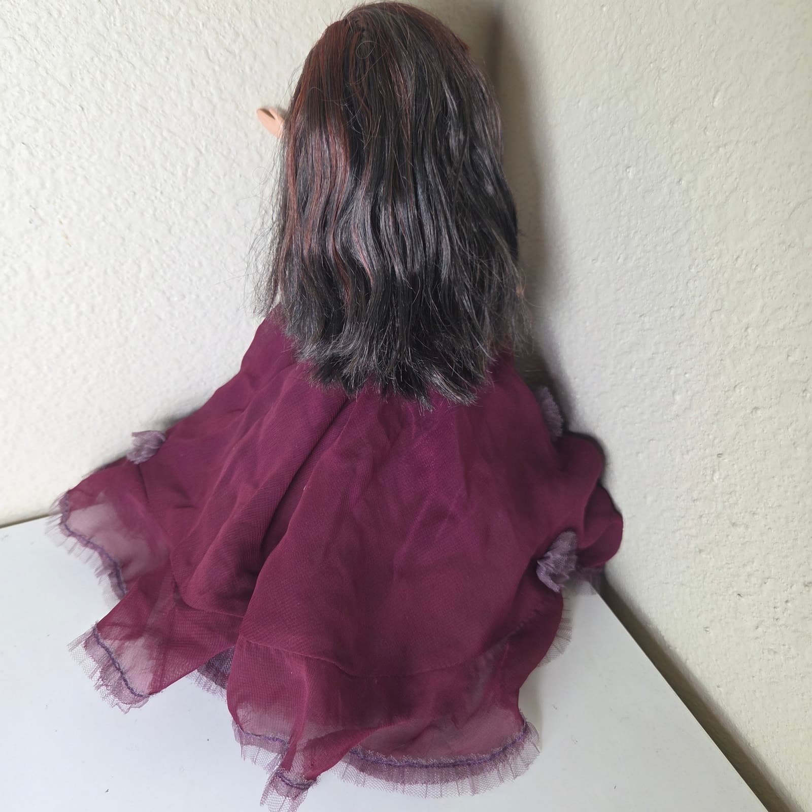 Bratz Vintage 2005 Collector's Edition Holiday Katia Doll + Original Dress - Thumbnail 4