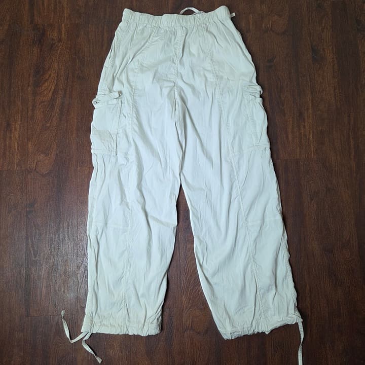 Lululemon Lightweight Adjustable Mid-Rise Cargo Pant - Bone - Small - W5GD9S - Thumbnail 10