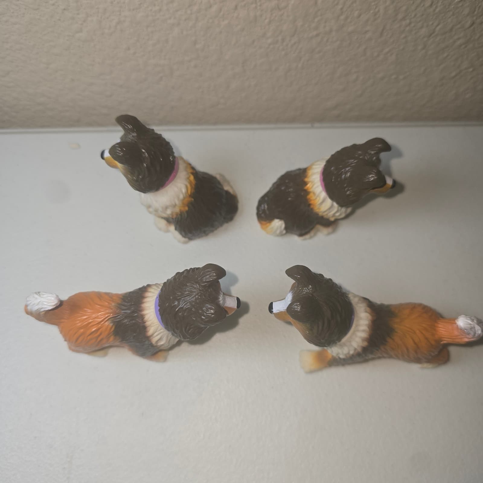 Vintage 2002 Barbie Barkin' Bow Wow Bobblehead Collies - Set of 4 - Thumbnail 3