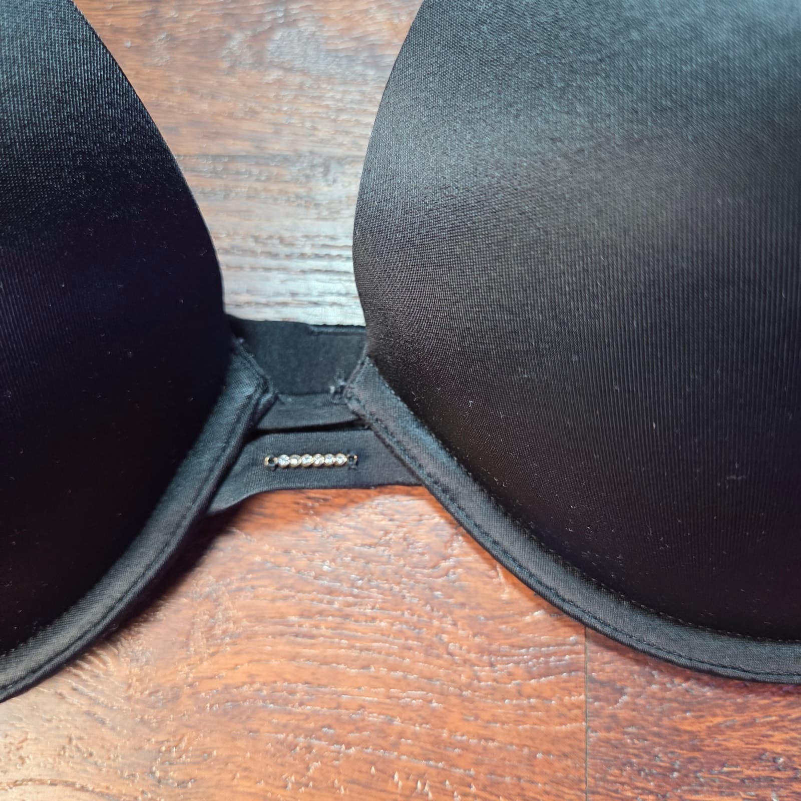 Victoria's Secret Very Sexy Push Up Bra - Black with Rhinestones - 36DD - Thumbnail 2