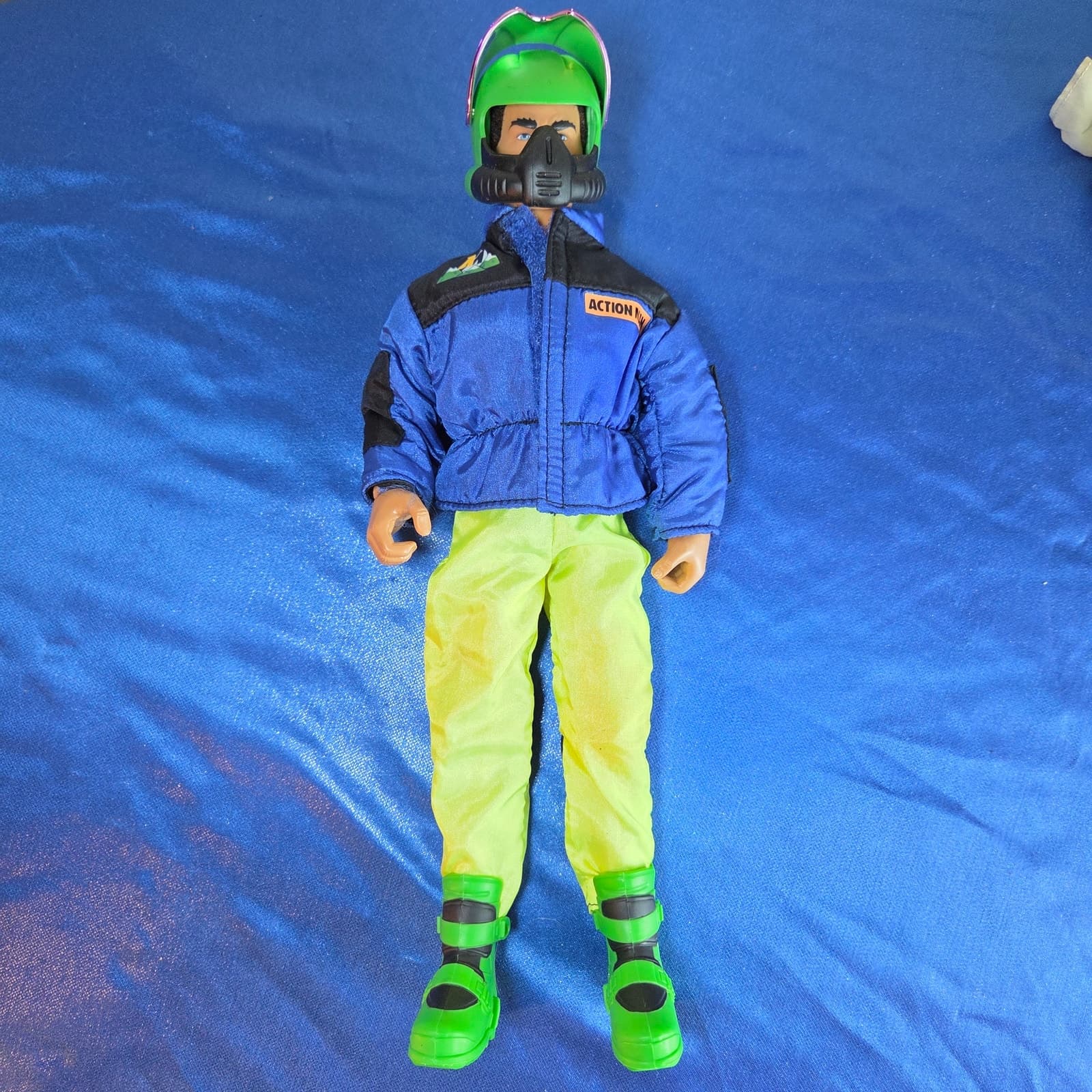 Vintage 1993 Hasbro G.I. JOE Action Man Snowboard Raider 1/6 12" doll - Thumbnail 7
