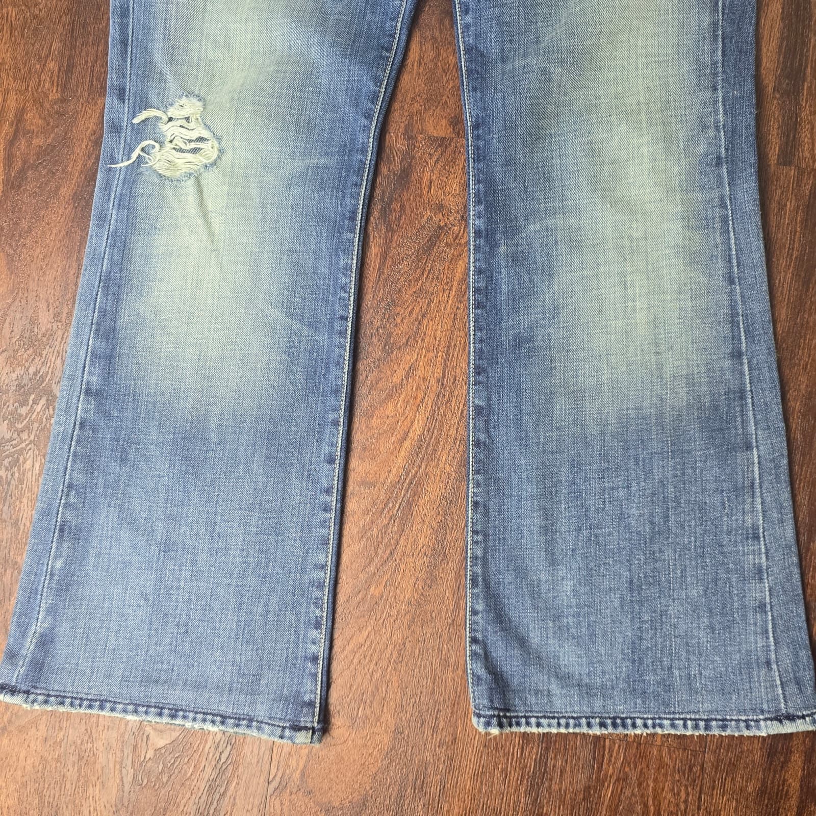 7 For All Mankind Distressed Wave Bootcut Jeans Style # U076162U-162U Size 30 - Thumbnail 5