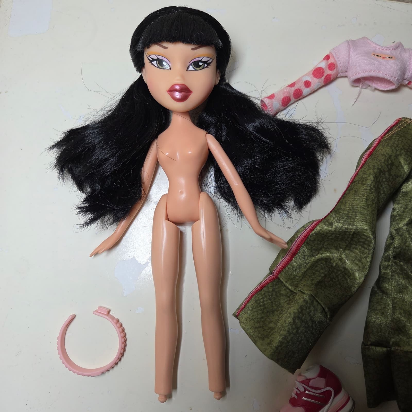 Bratz 20 Yearz Special Anniversary Edition Original Jade Fashion Doll - Thumbnail 6