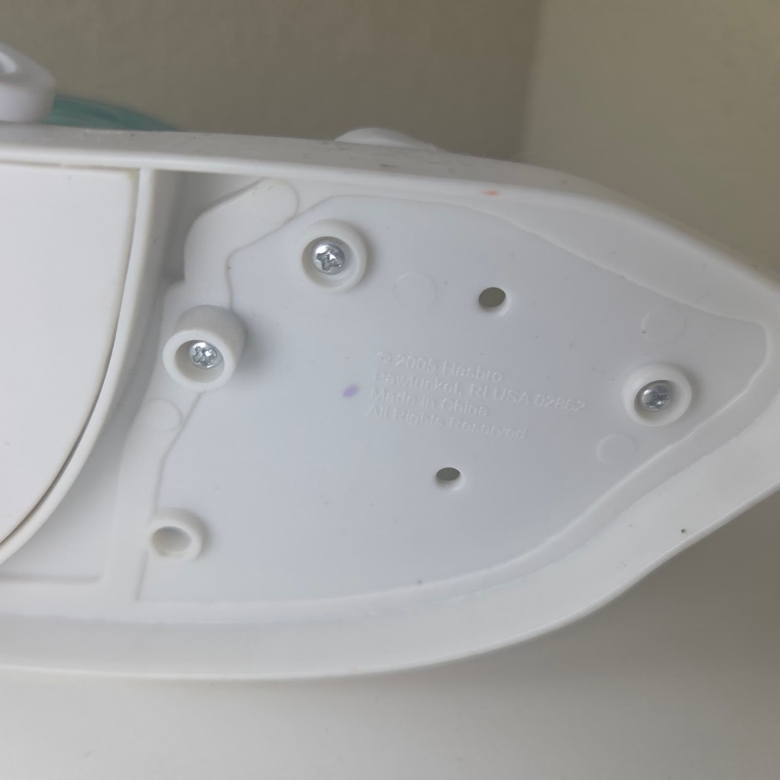 Littlest Pet Shop Polar Pups Playset & Slide + #685 White Bunny Winter Rabbit - Thumbnail 4