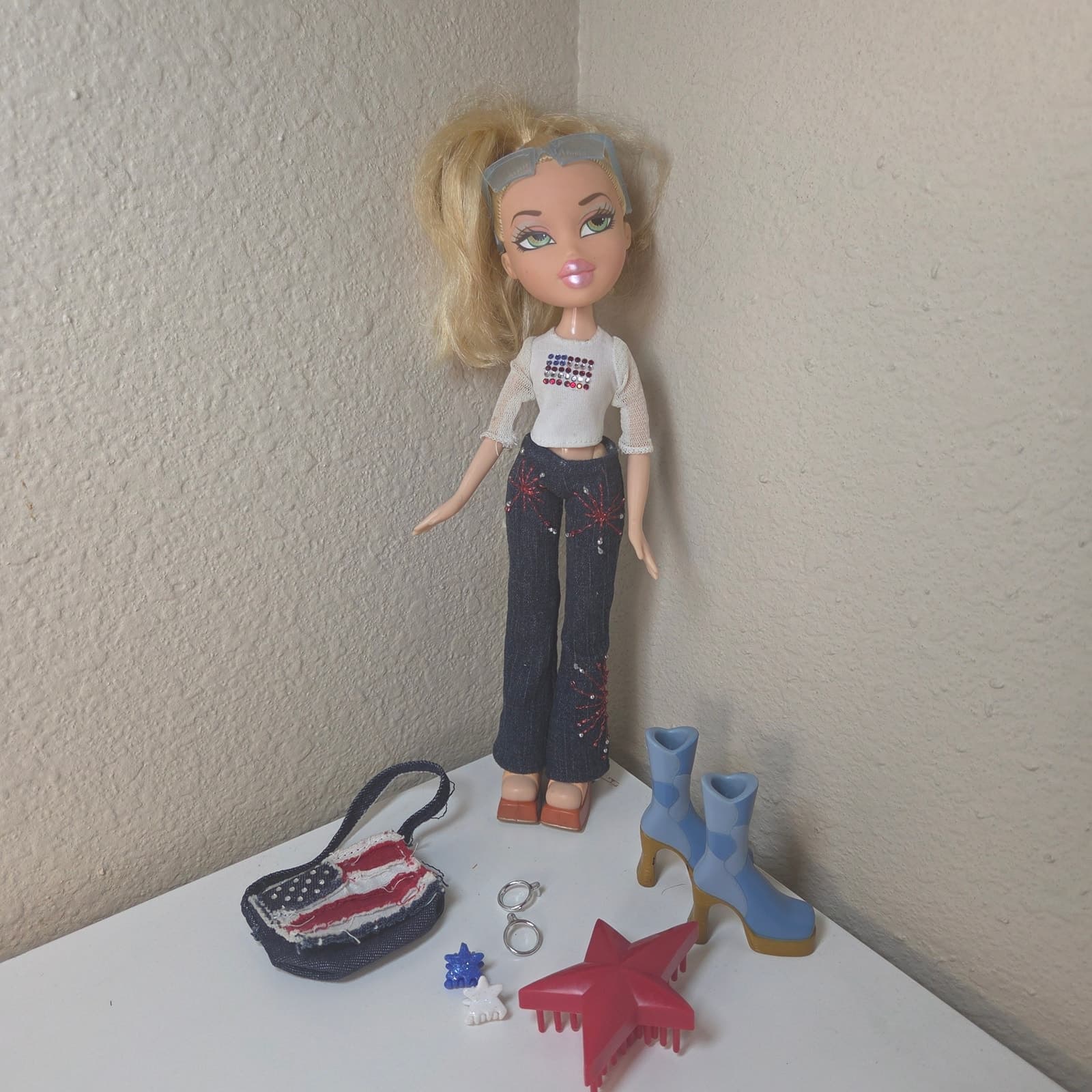 Bratz Vintage 2003 IndepenDance Cloe Limited Collector's Edition 4th of July - Image 1