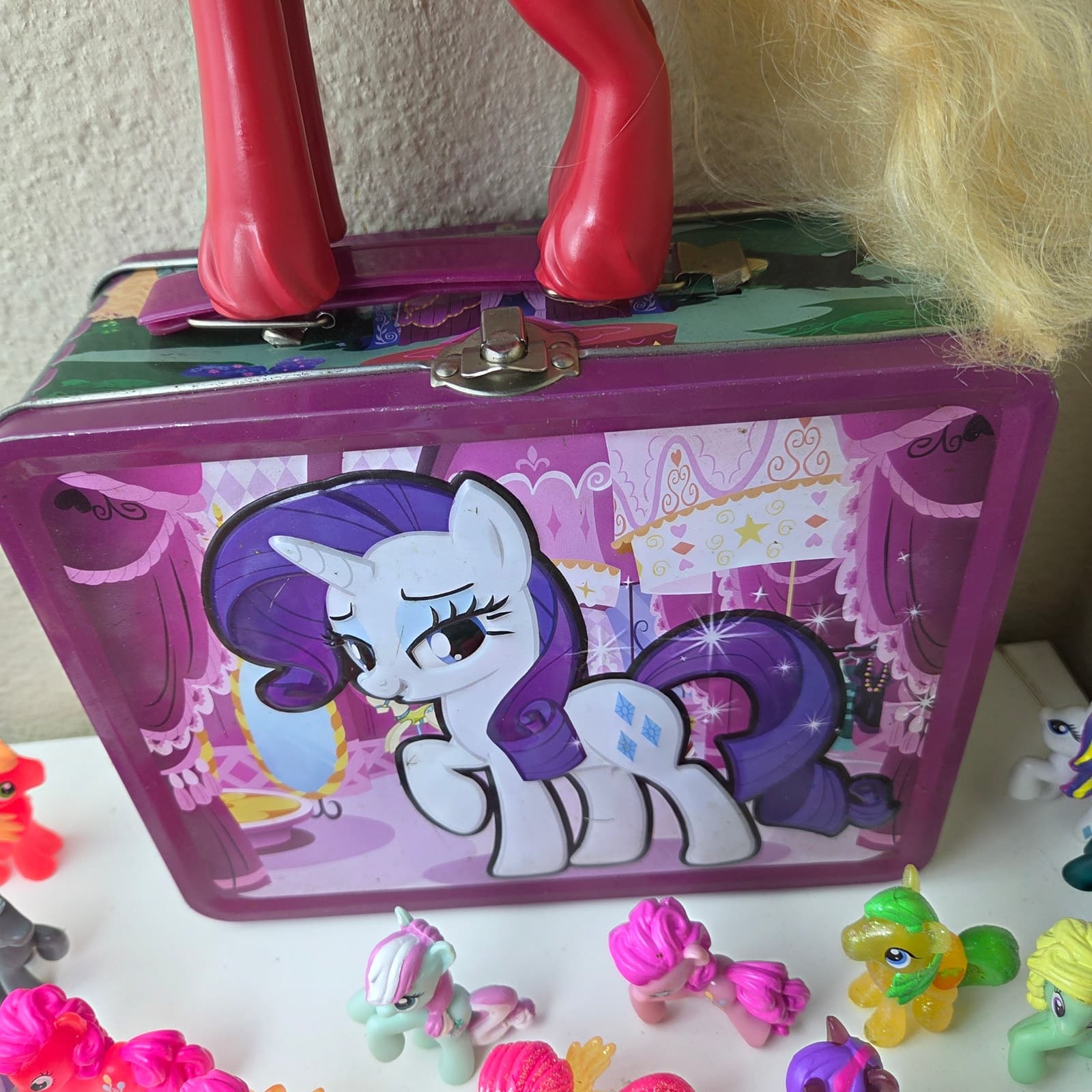 My Little Pony GIANT Bundle Of Mini Figures, Metal Lunchbox, Dog Tags & G5 Pony - Thumbnail 2