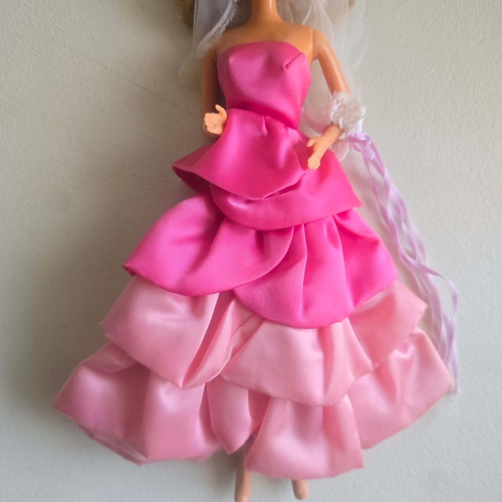 Vintage 1980's Mattel Heart Family Mom Doll with Sweet Roses PJ Dress - Thumbnail 3